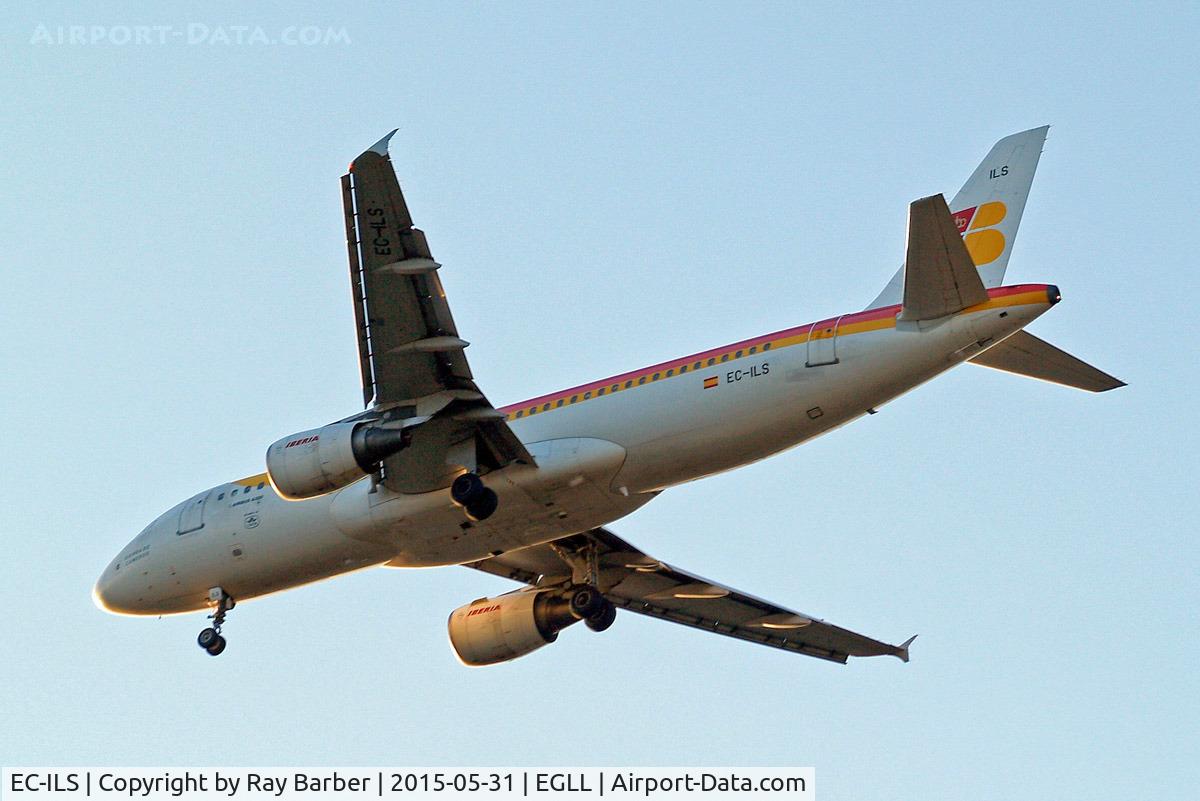EC-ILS, 2002 Airbus A320-214 C/N 1809, Airbus A320-214 [1809] (Iberia) Home~G 31/05/2015. On approach 27R.