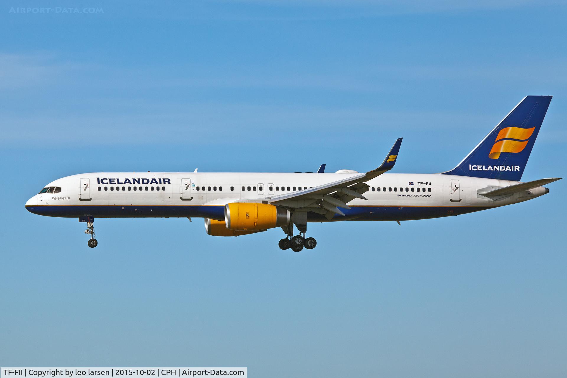 TF-FII, 1990 Boeing 757-208 C/N 24760, Copenhagen 2.10.15