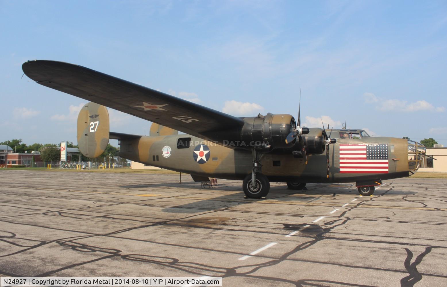 N24927, 1940 Consolidated Vultee RLB30 (B-24) C/N 18, Diamond Lil