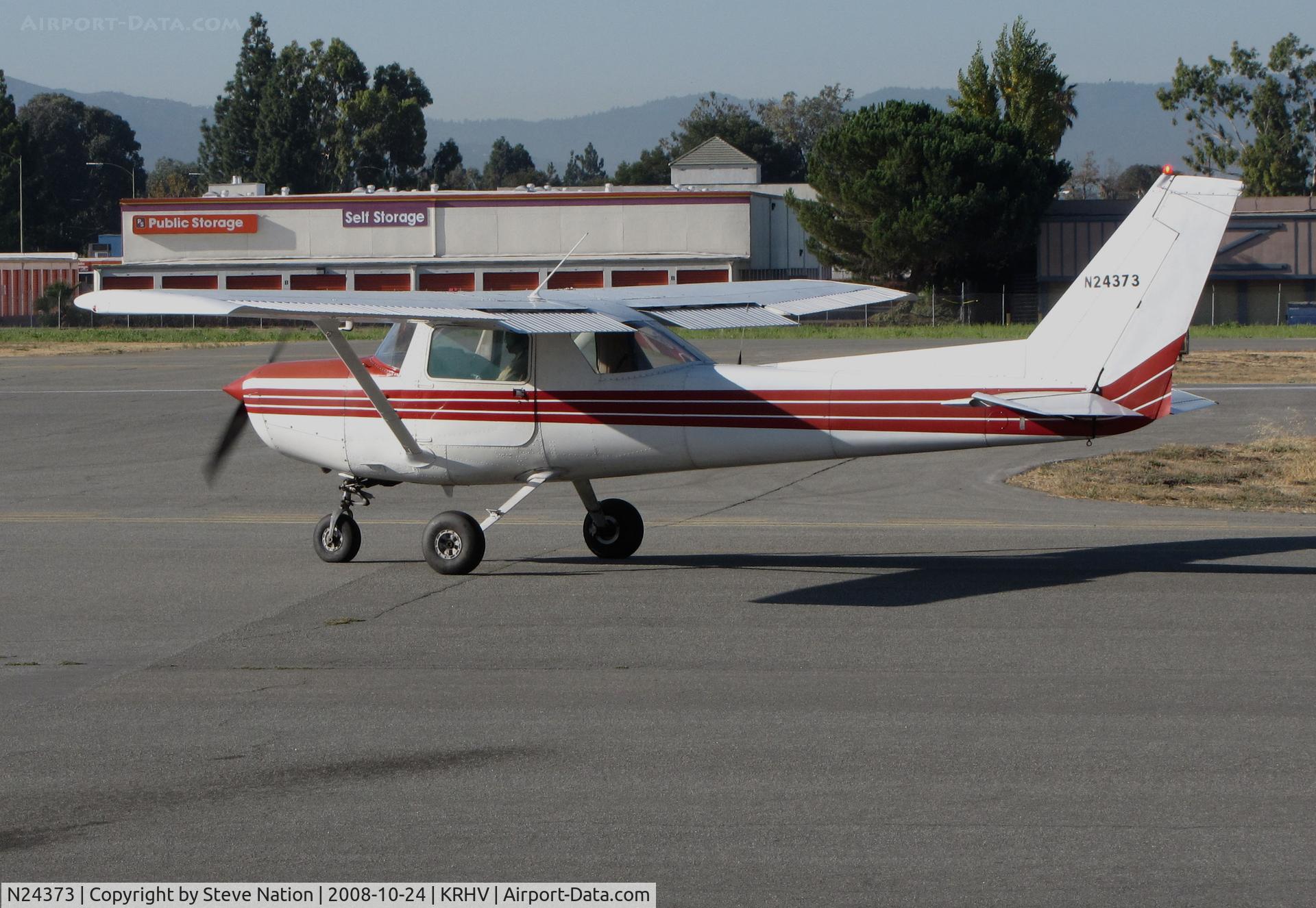 N24373, Cessna 152 C/N 15282078, Nice Air Cessna 152 doing engine checks @ Reid-Hillview Airport, San Jose, CA
