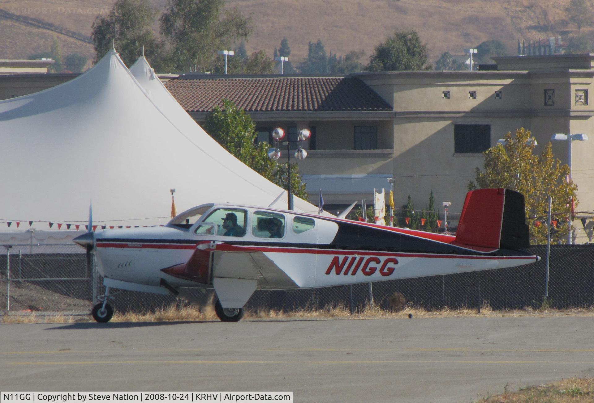 N11GG, 1959 Beech M35 Bonanza C/N D-6184, Locally-based and really sharp looking 1959 Beech M35 Bonanza @ Reid-Hillview Airport, San Jose, CA
