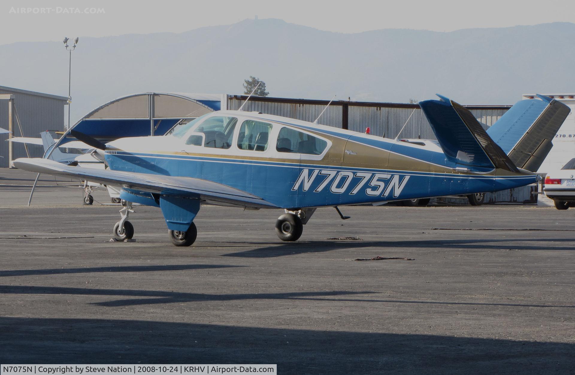 N7075N, 1968 Beech V35A Bonanza C/N D-8733, Locally-based 1968 Beech V35A on hazy morning @ Reid-Hillview Airport, San Jose, CA