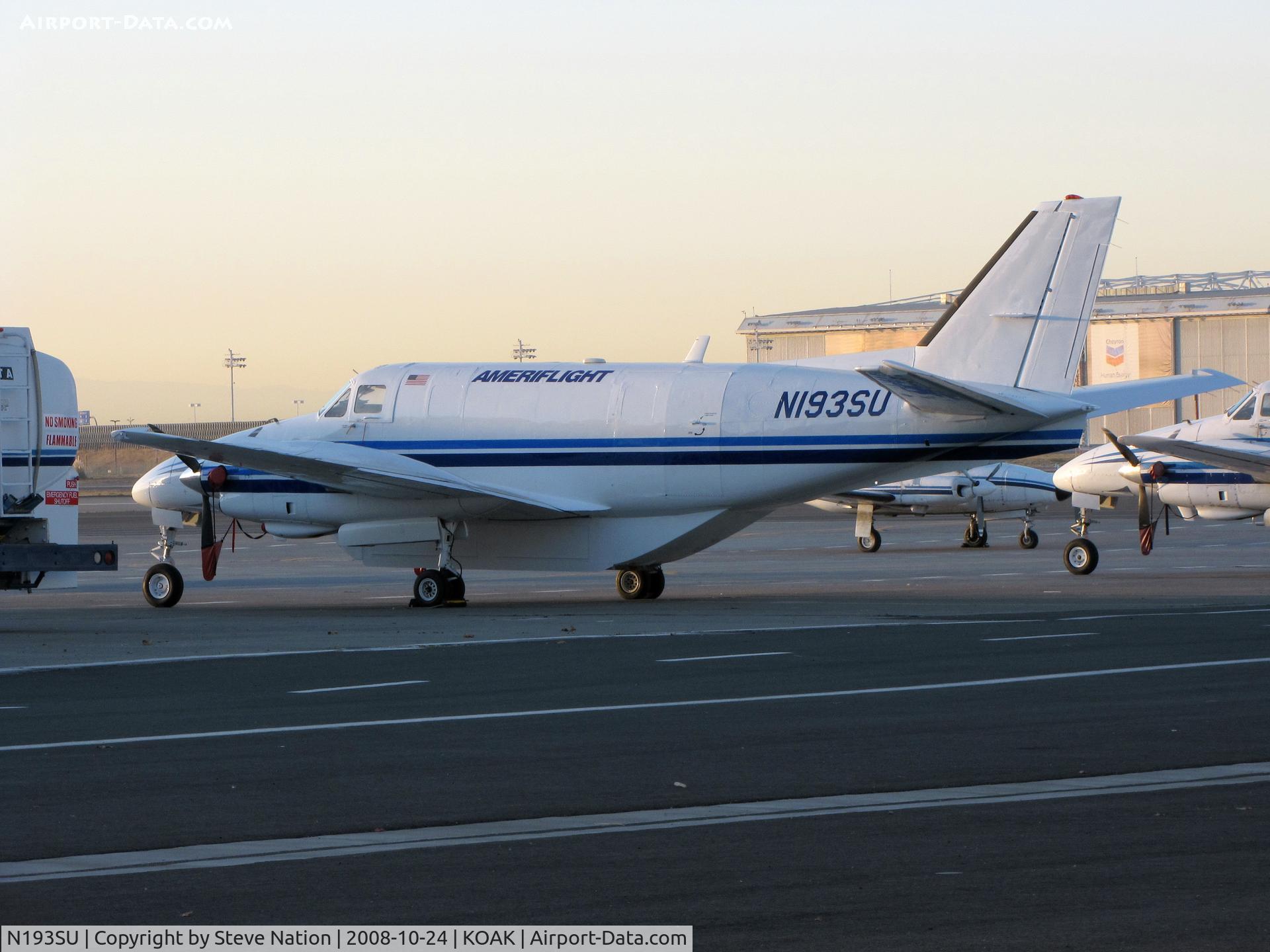 N193SU, 1982 Beech C99 Airliner C/N U-193, Ameriflight 1982 Beech C99 with belly pod on North ramp @ Oakland International Airport, CA