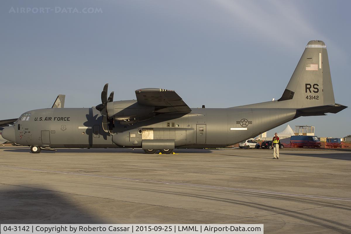 04-3142, 2004 Lockheed Martin C-130J-30 Super Hercules C/N 382-5558, Malta International Airshow 2015