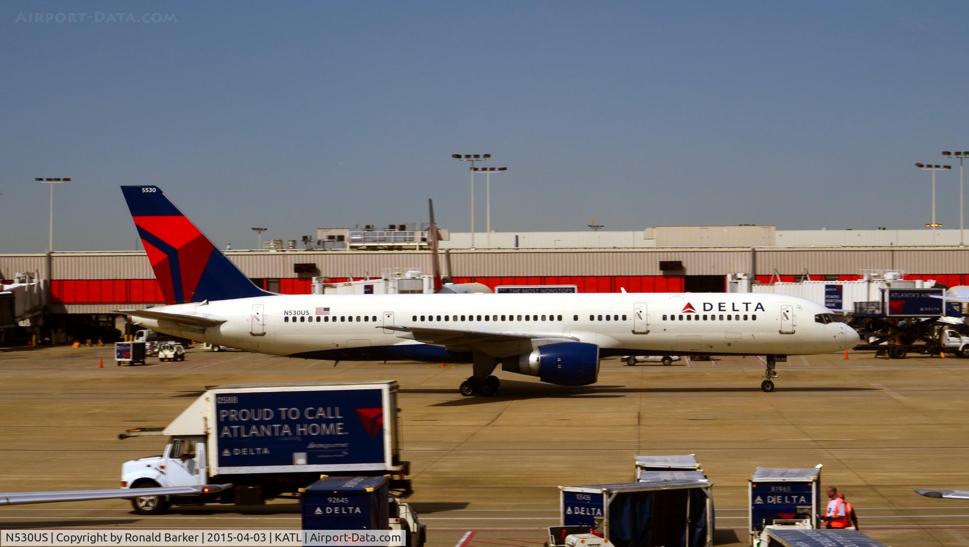 N530US, 1988 Boeing 757-251 C/N 23845, Taxi Atlanta