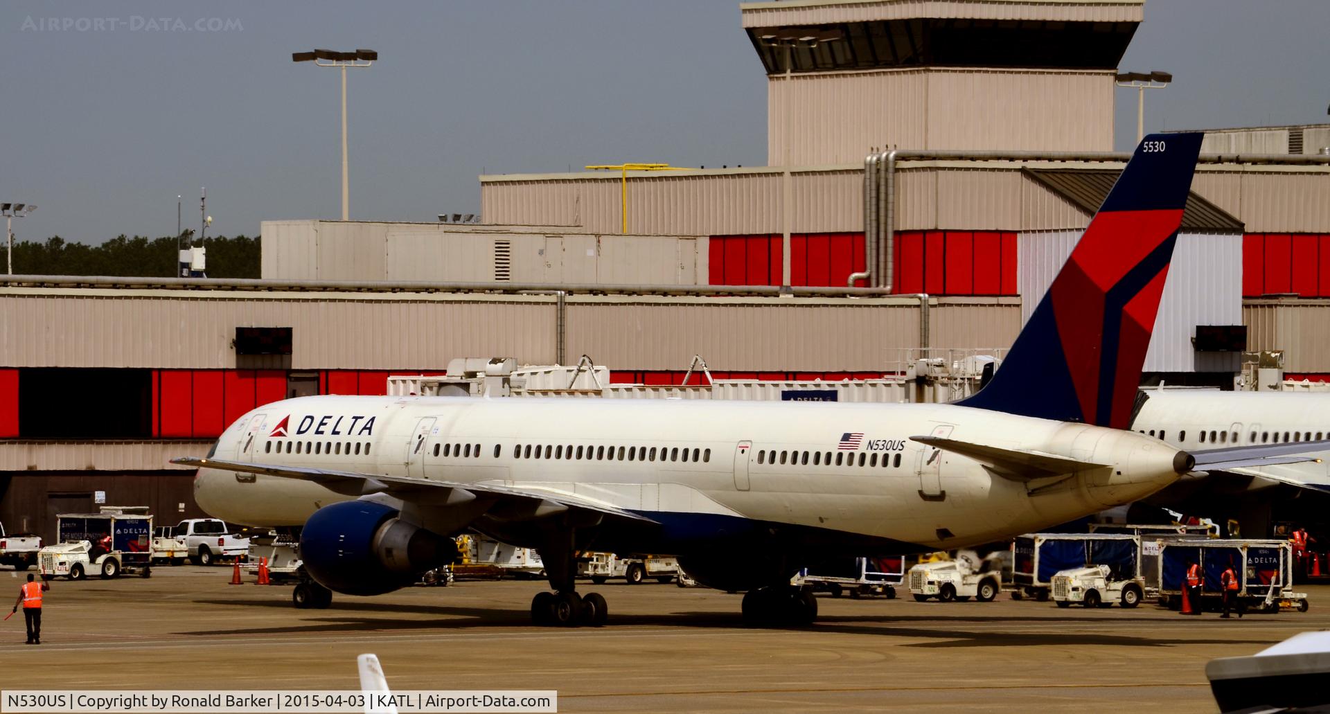 N530US, 1988 Boeing 757-251 C/N 23845, Taxi Atlanta