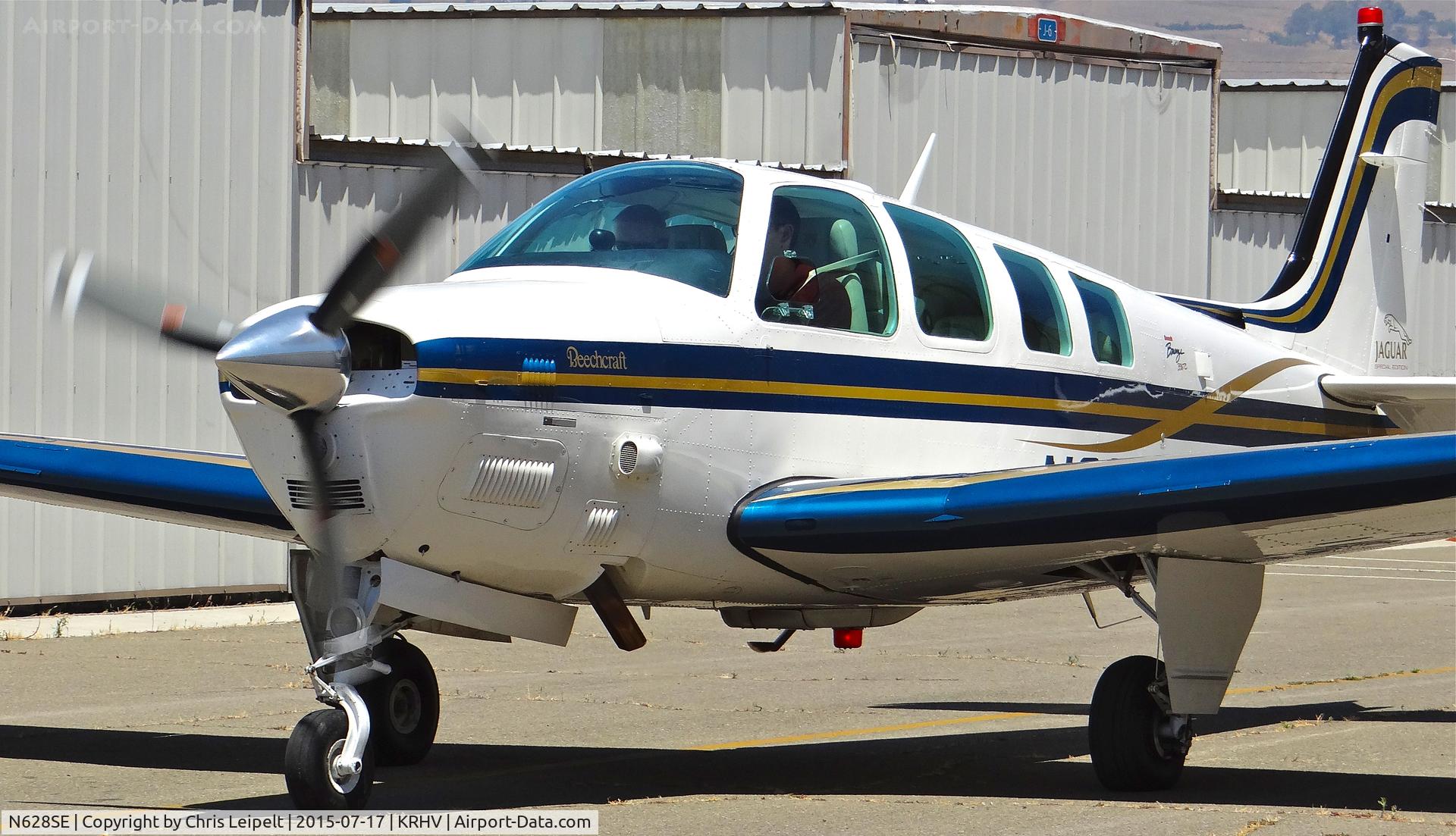 N628SE, 2000 Raytheon Aircraft Company B36TC Bonanza C/N EA-655, Locally-based 2000 Beechcraft A36TC 