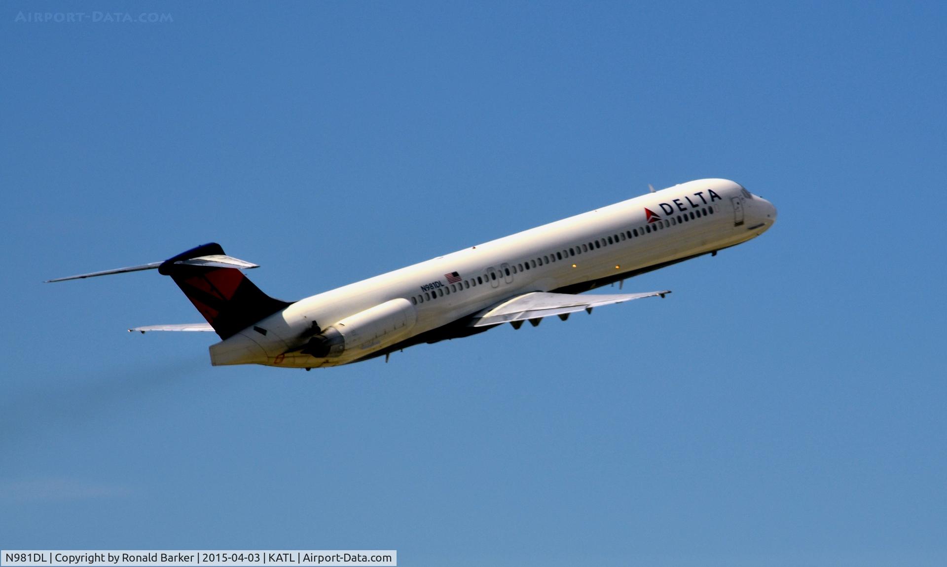 N981DL, 1991 McDonnell Douglas MD-88 C/N 53268, Takeoff Atlanta