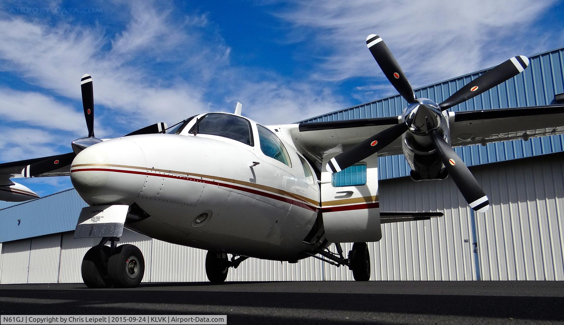 N61GJ, Mitsubishi MU-2B-40 Solitaire C/N 398SA, Arrow Services LLC (Pleasanton, CA) Mitsubishi MU-2B sitting in front of its hangar at Livermore Municipal Airport, Livermore, CA. I ended up bumming a ride in it from RHV-LVK, quite the flight!