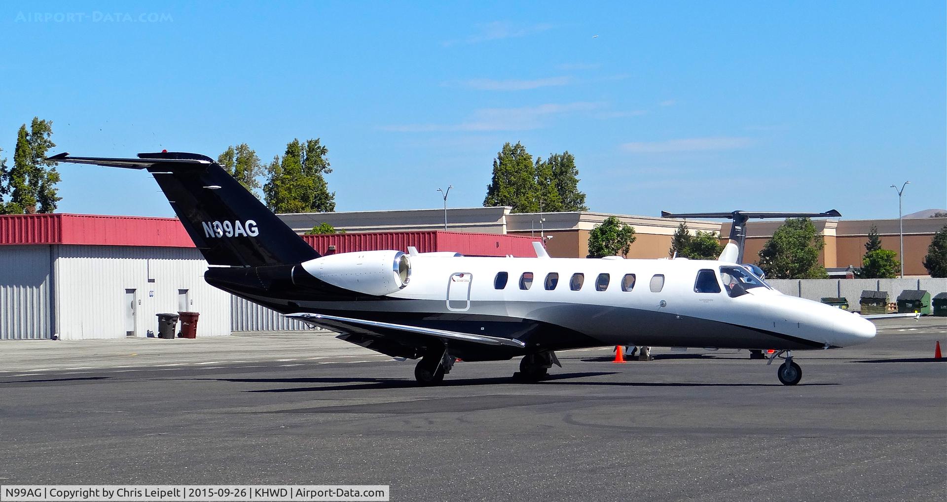 N99AG, 2008 Cessna 525B C/N 525B0258, Aircraft Guaranty Corp. (Onalaska, TX) very sharp 2008 Cessna 525B sitting on the FBO ramp at Hayward Executive Airport, Hayward, CA.