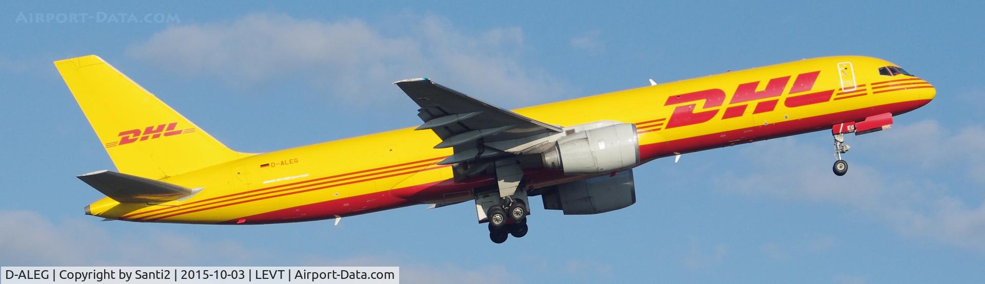 D-ALEG, 1985 Boeing 757-236 C/N 23398, Taking off.