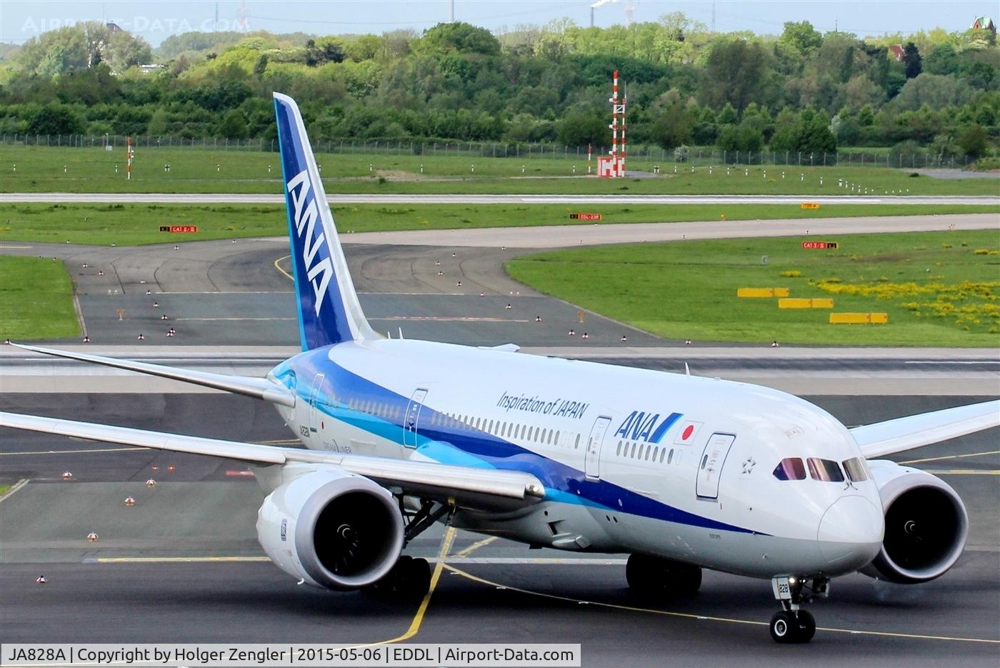 JA828A, 2014 Boeing 787-8 Dreamliner Dreamliner C/N 42248, On taxi to parking position...