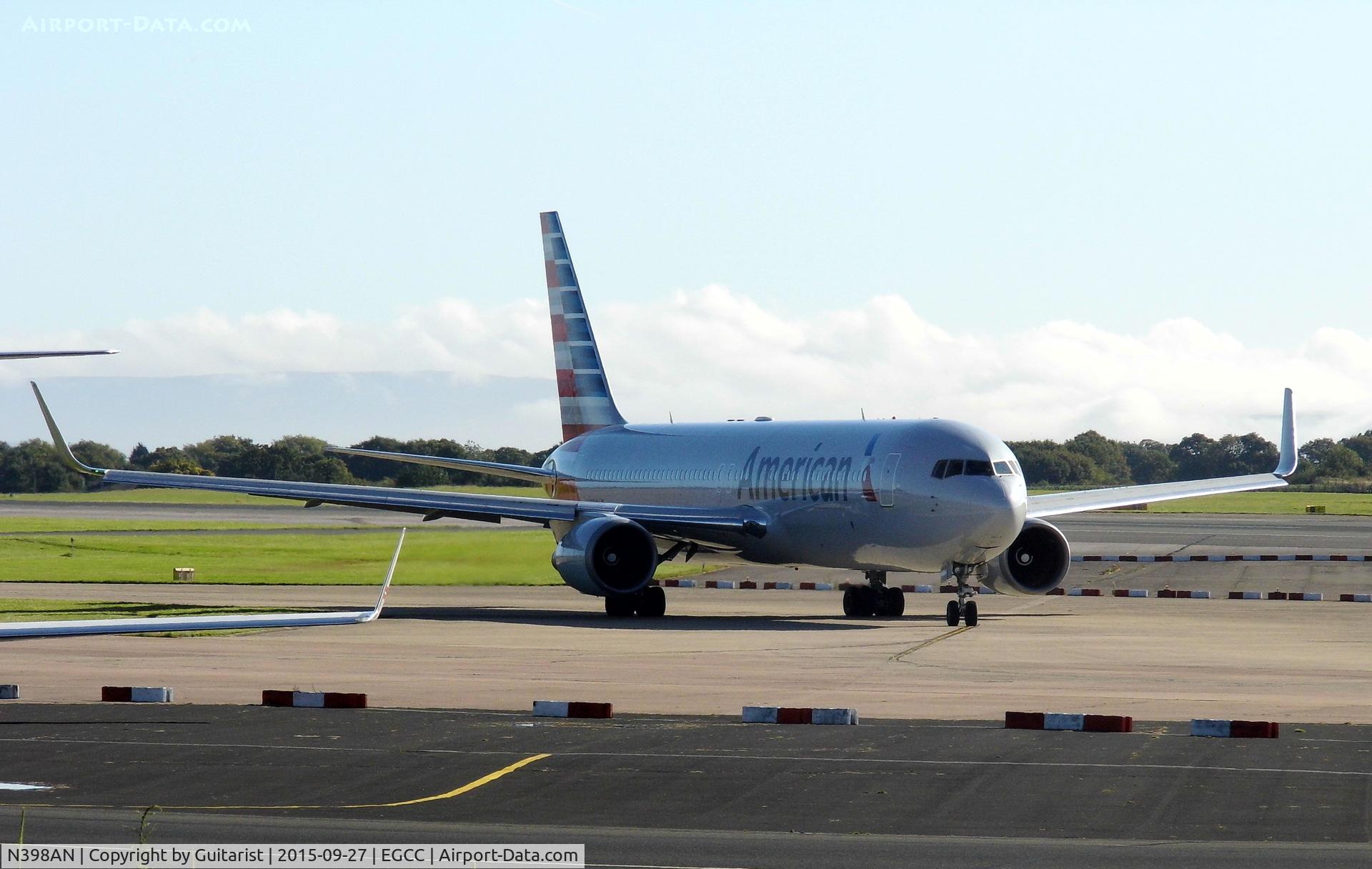 N398AN, 1999 Boeing 767-323ER C/N 29605, At Manchester