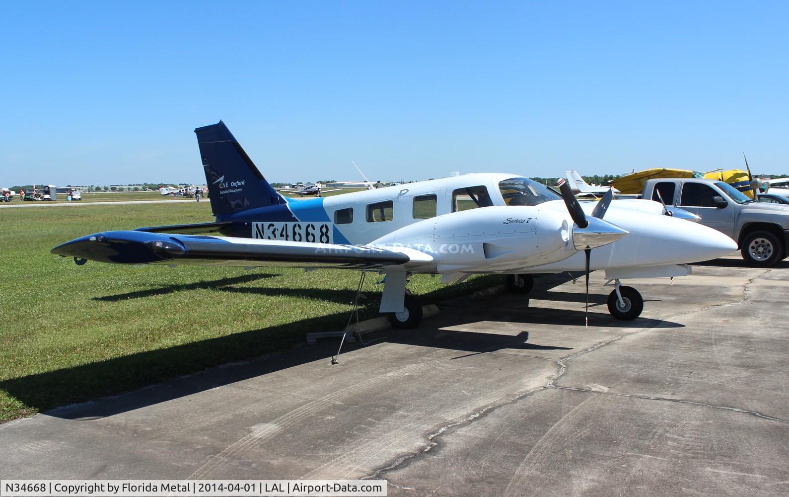 N34668, 2013 Piper PA-34-220T Seneca V C/N 34-49485, Piper Seneca