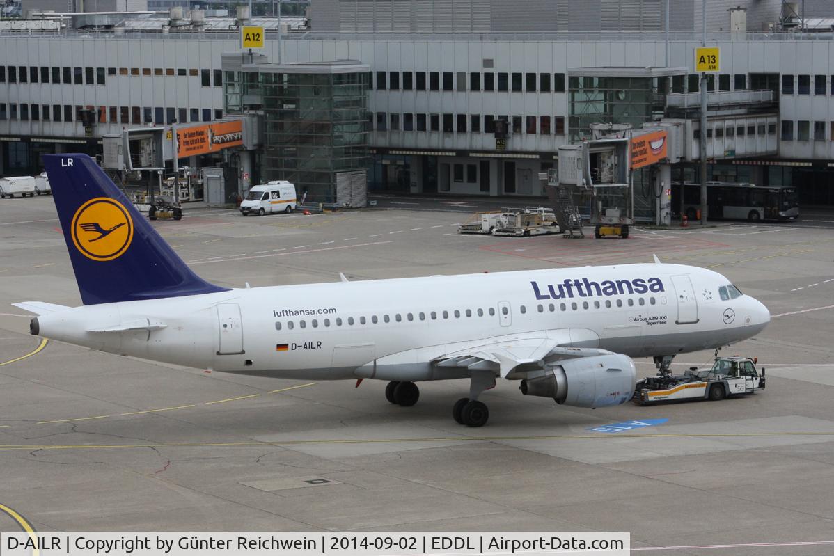 D-AILR, 1997 Airbus A319-114 C/N 723, Pushed back for departure from Terminal A
