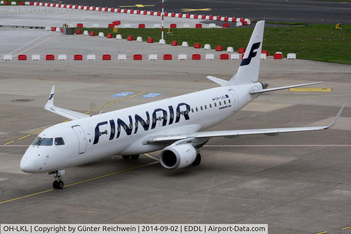 OH-LKL, 2007 Embraer 190LR (ERJ-190-100LR) C/N 19000153, Taxiing