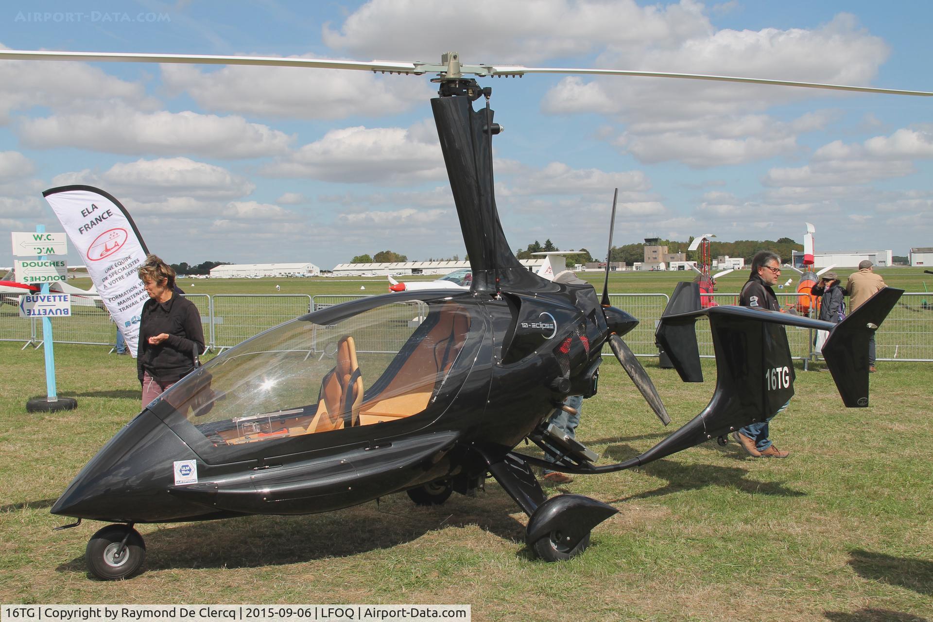 16TG, ELA Aviacion ELA-10 Eclipse C/N 02154311014, ULM salon Blois.