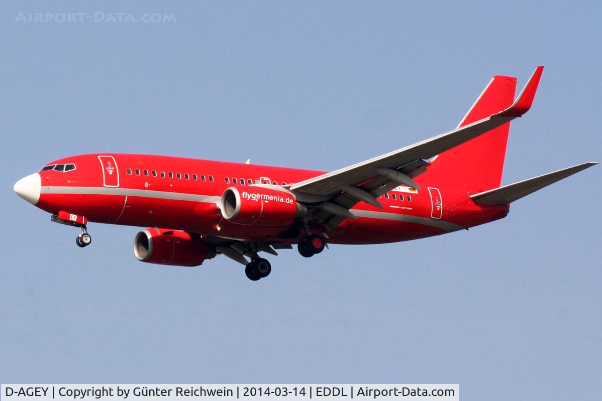 D-AGEY, 2000 Boeing 737-7L9 C/N 28013, Arriving