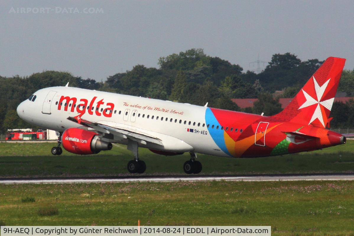 9H-AEQ, 2007 Airbus A320-214 C/N 3068, Arriving