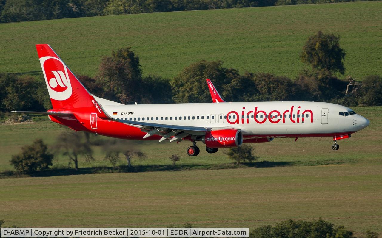 D-ABMP, 2013 Boeing 737-86J C/N 37779, on final RW09, inbound from Palma