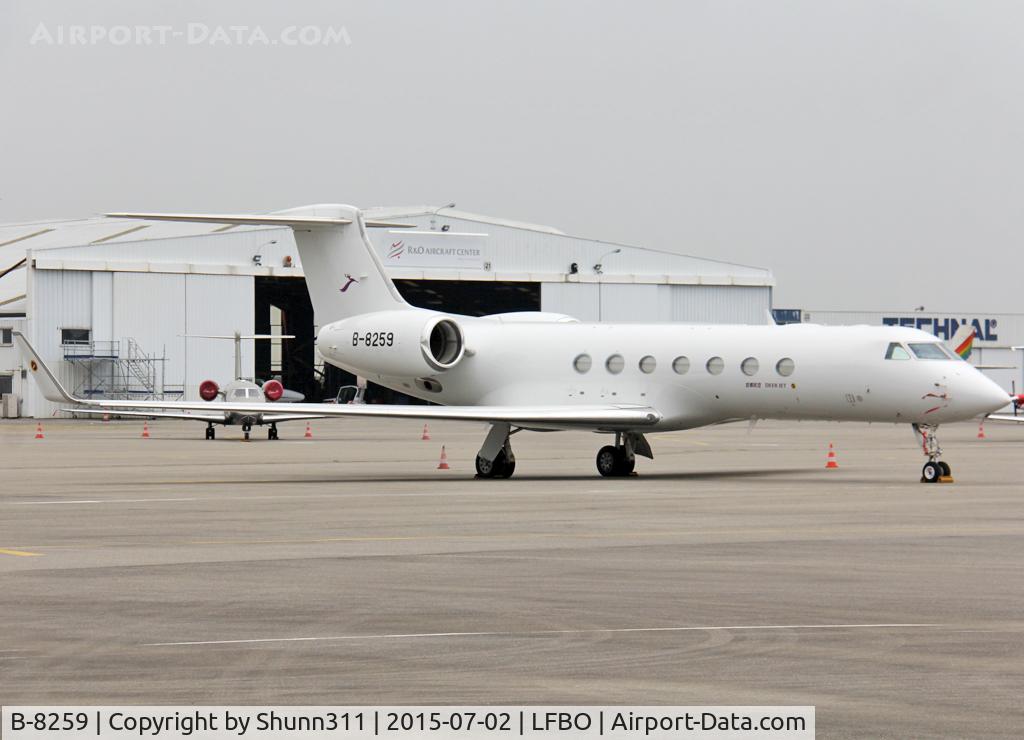 B-8259, 2011 Gulfstream Aerospace G550 C/N 5357, Parked at the General Aviation area...