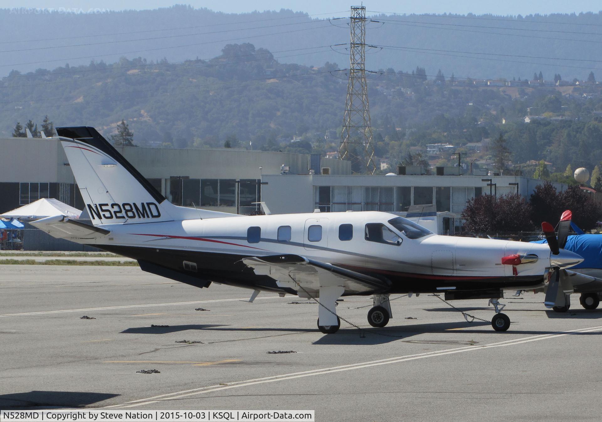 N528MD, 2008 Socata TBM-700 C/N 462, 2008 Socata TBM-700 from Truckee, CA on visitor's ramp @ San Carlos Airport, CA