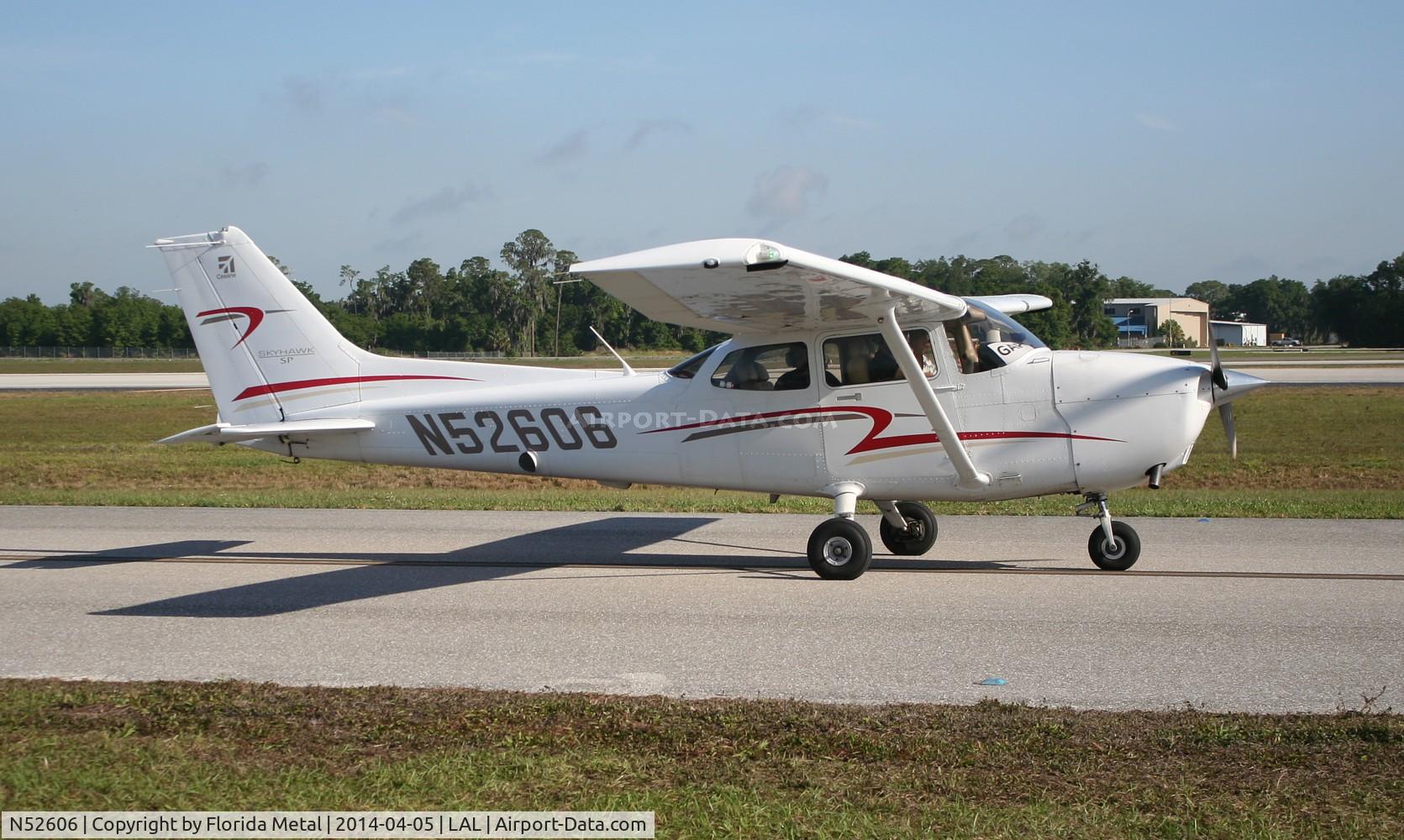 N52606, 2002 Cessna 172S C/N 172S9174, Cessna 172S