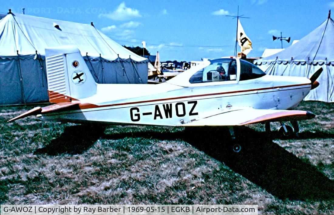 G-AWOZ, 1968 AESL Glos-Airtourer 115/T2 C/N 507, Victa Airtourer T.2 [507] Biggin Hill~G 15/05/1969. From a slide.
