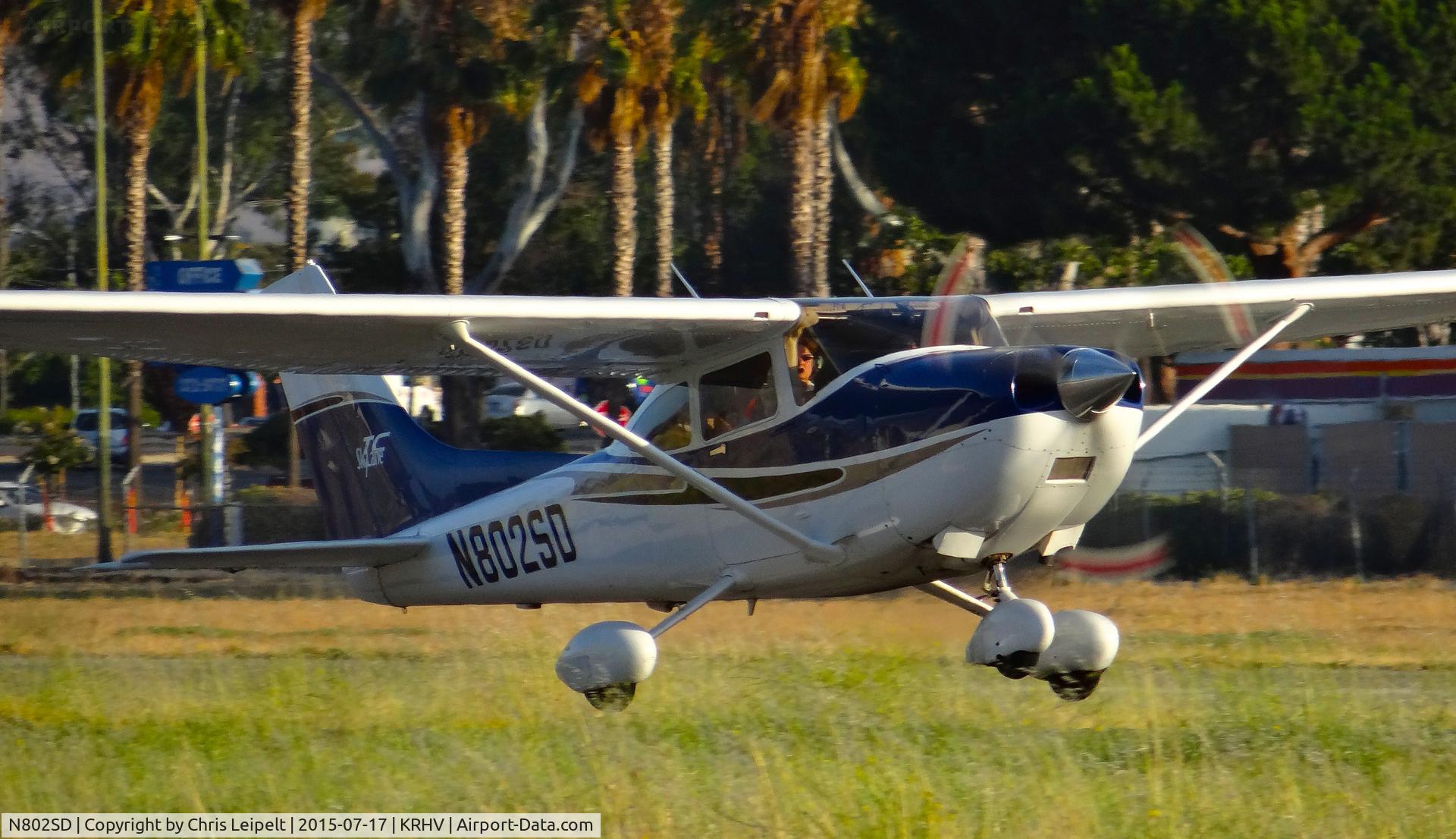N802SD, 2004 Cessna T182T Turbo Skylane C/N T18208239, Locally-based 2004 Cessna T182T departing on runway 31R at Reid Hillview Airport, San Jose, CA.