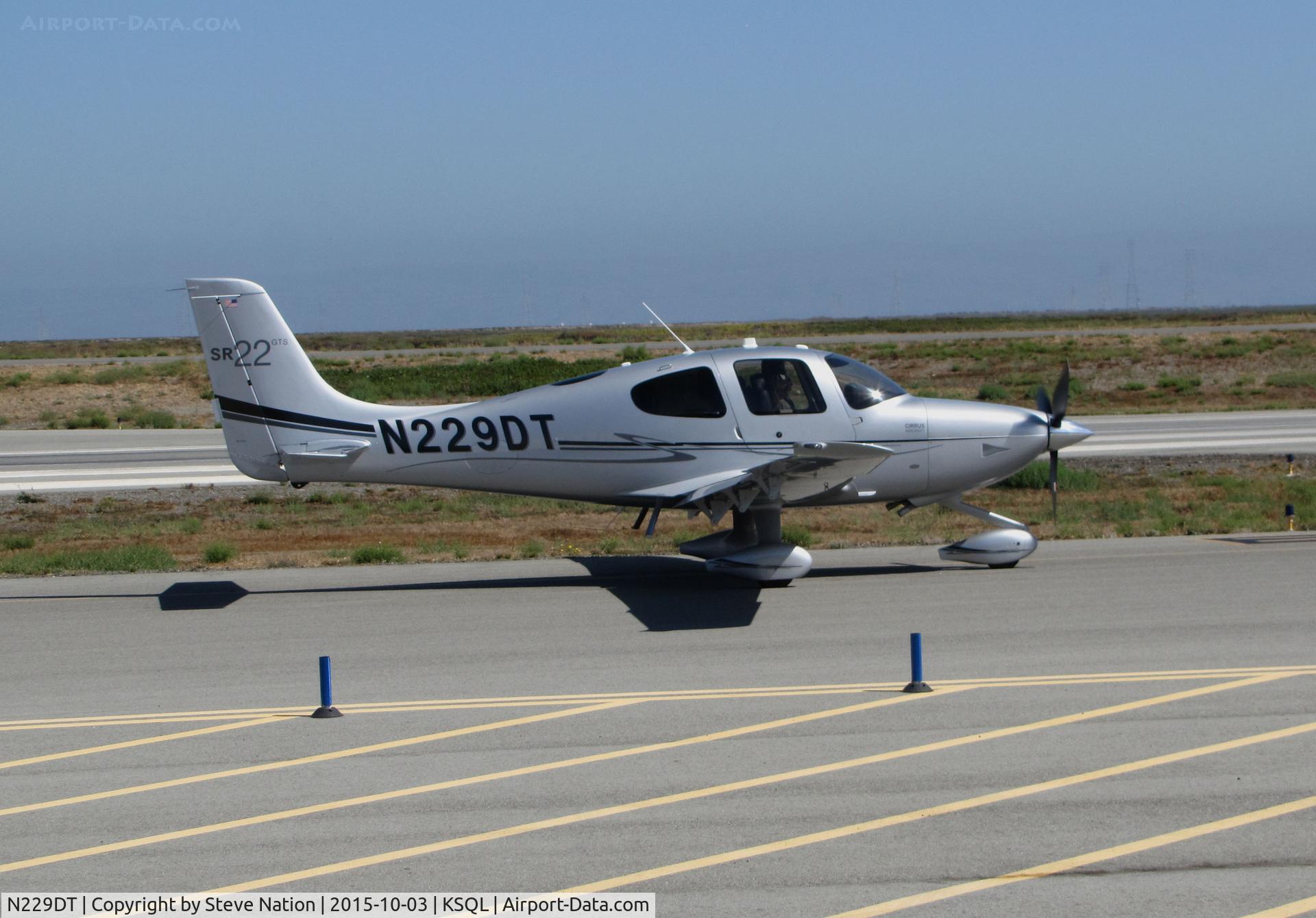 N229DT, 2012 Cirrus SR22 GTS C/N 3850, Locally-based 2012 Cirrus Design SR22 taxiing for takeoff @ San Carlos Airport, CA