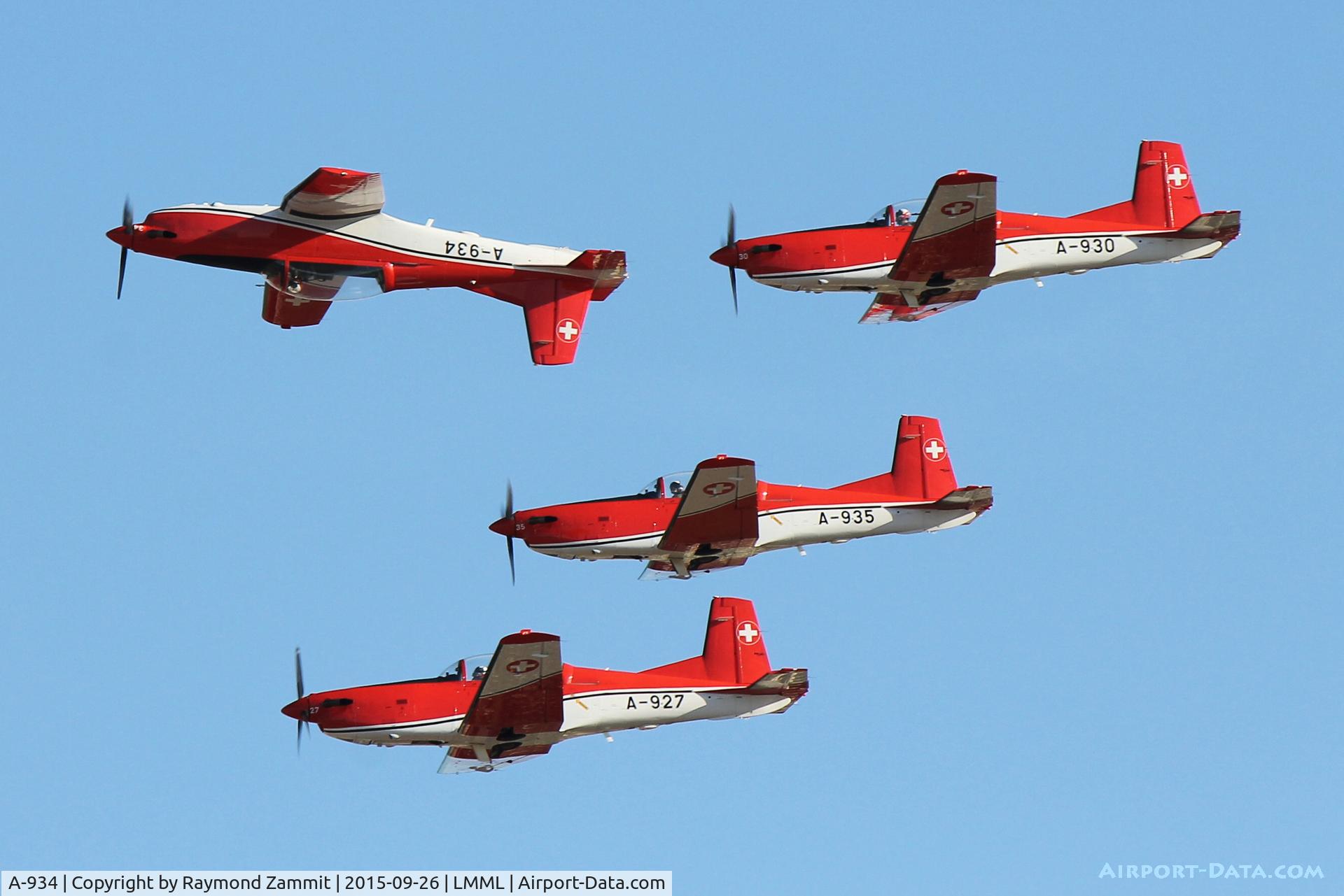 A-934, 1983 Pilatus PC-7 Turbo Trainer C/N 342, Pilatus PC-7 Swiss Air Force Aerobatic Team