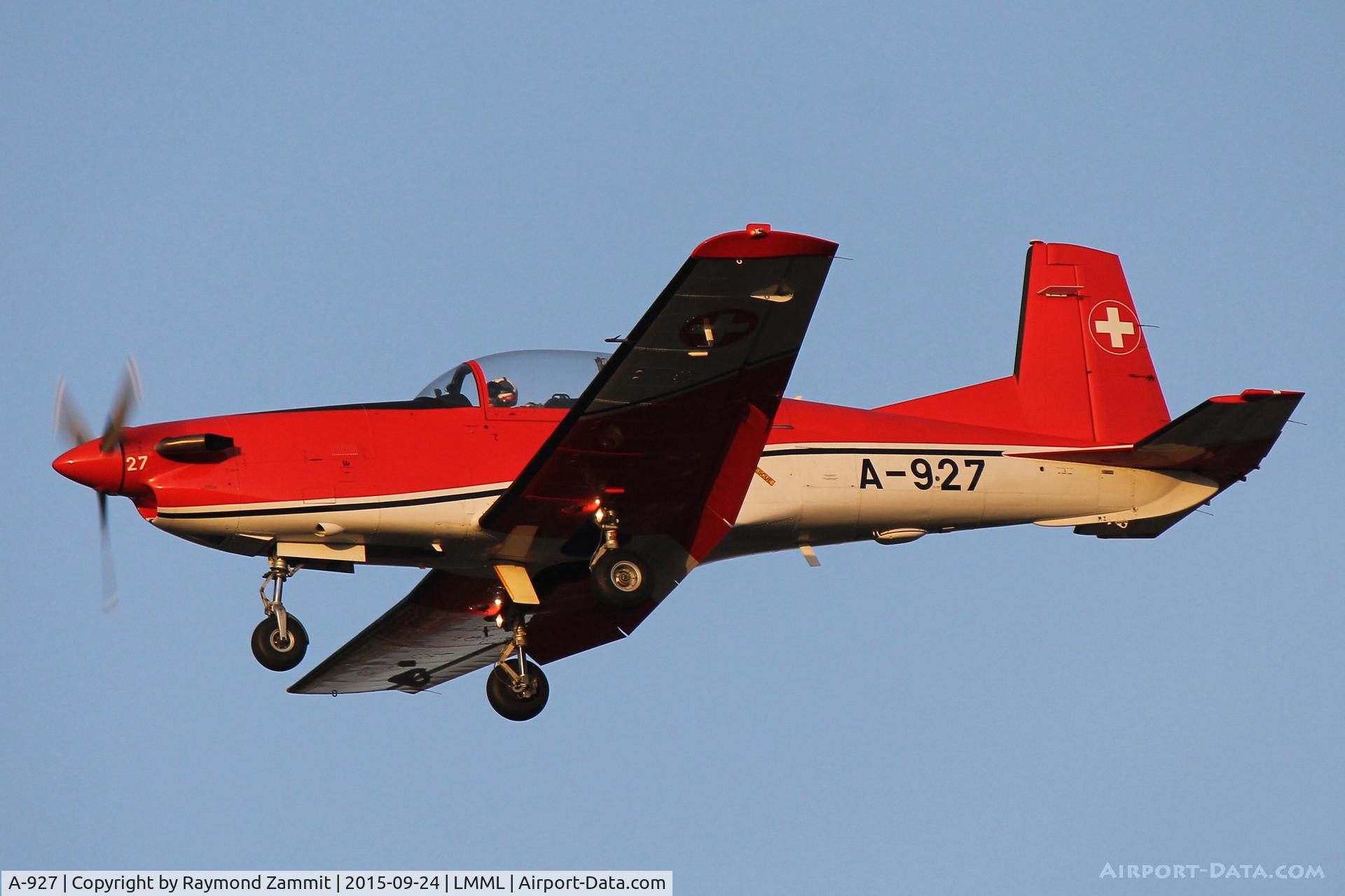 A-927, 1983 Pilatus PC-7 Turbo Trainer C/N 335, Pilatus PC-7 A-927 Swiss Air Force