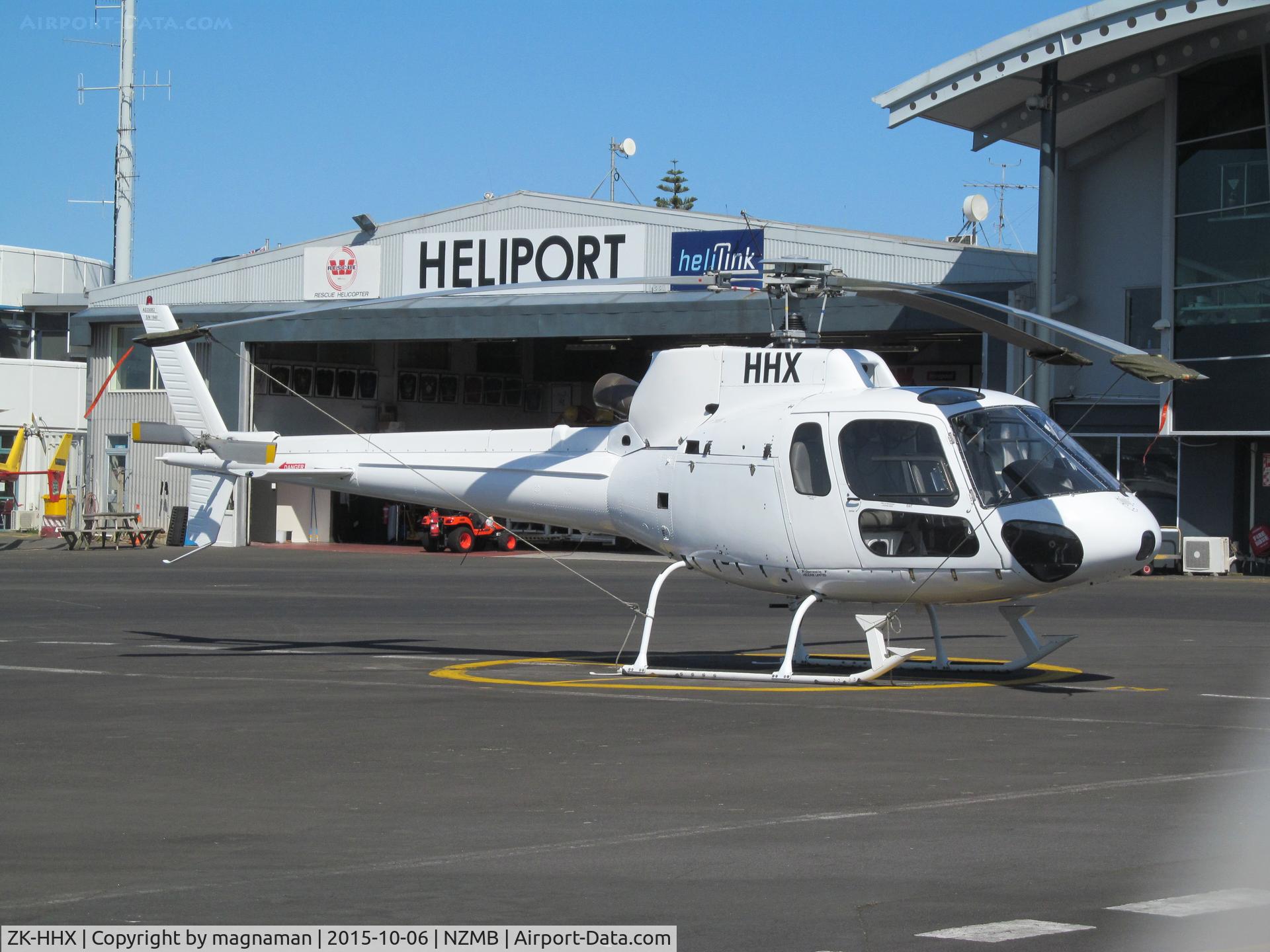 ZK-HHX, 1986 Aerospatiale AS-350B-2 Ecureuil C/N 1940, at home base - shame no colour