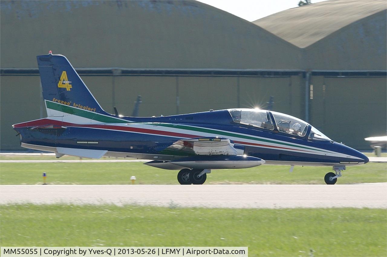 MM55055, Aermacchi MB-339PAN C/N 6851/189/AA086, Italian Air Force Aermacchi MB-339PAN, Frecce Tricolori Aerobatic Team, Number 4 in 2013, Salon De Provence Air Base 701 (LFMY) Open day 2013