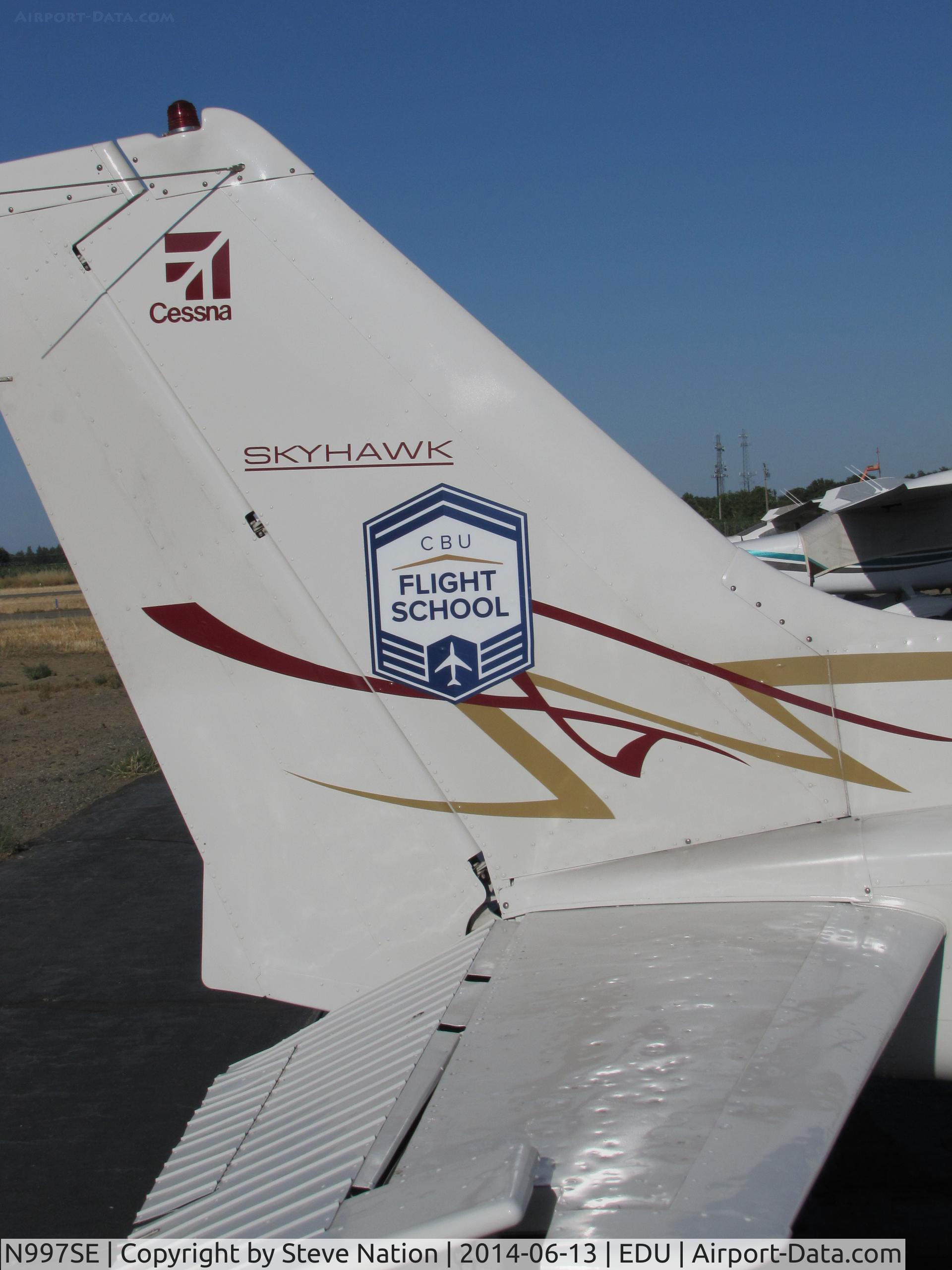 N997SE, 1978 Cessna 172N C/N 17271571, CBU Flight School 1978 Cessna Skyhawk 172N visiting @ University Airport, Davis, CA CLOSE-UP OF TAIL