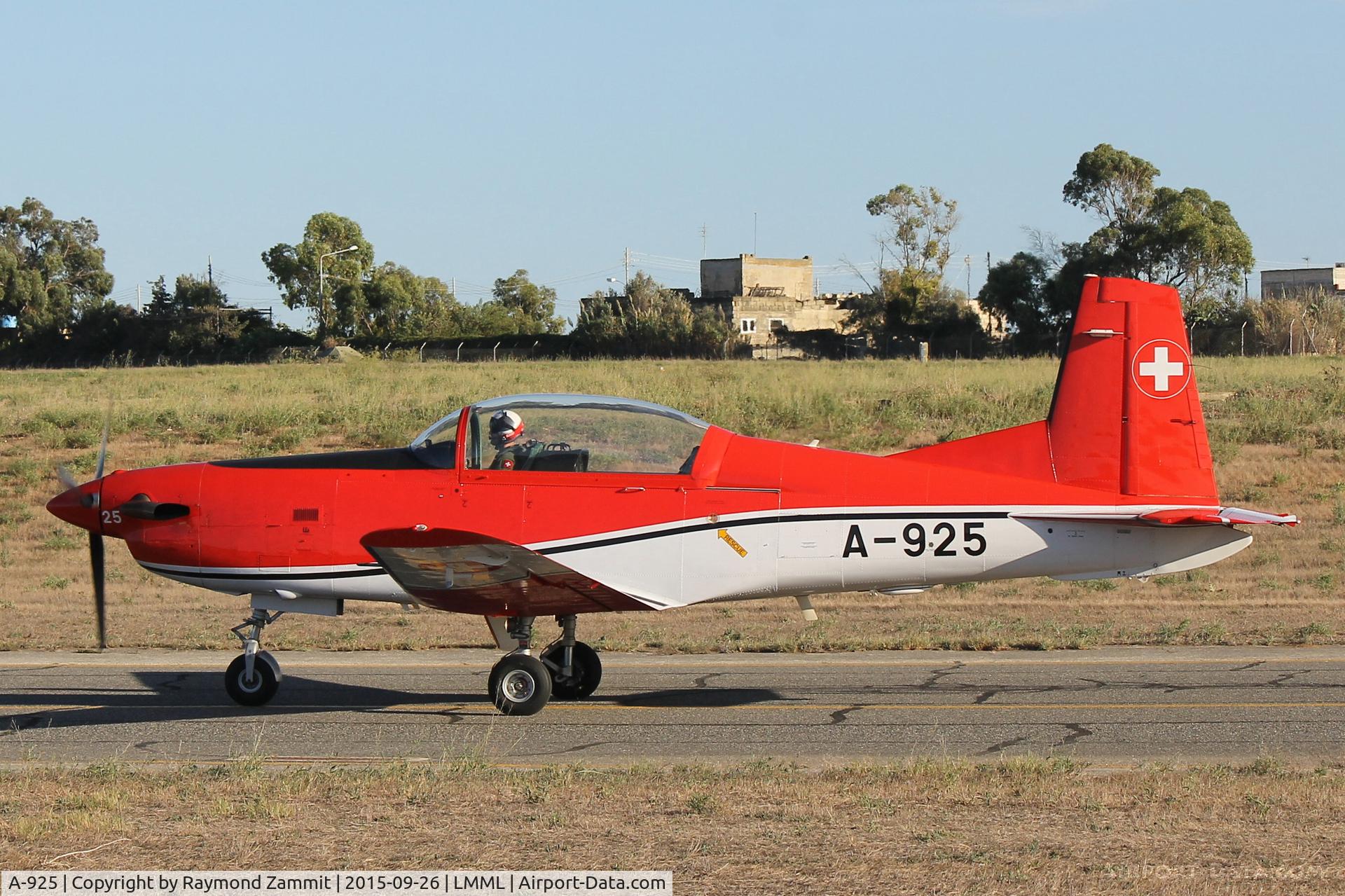 A-925, 1983 Pilatus PC-7 Turbo Trainer C/N 333, Pilatus PC-7 A-925 Swiss Air Force