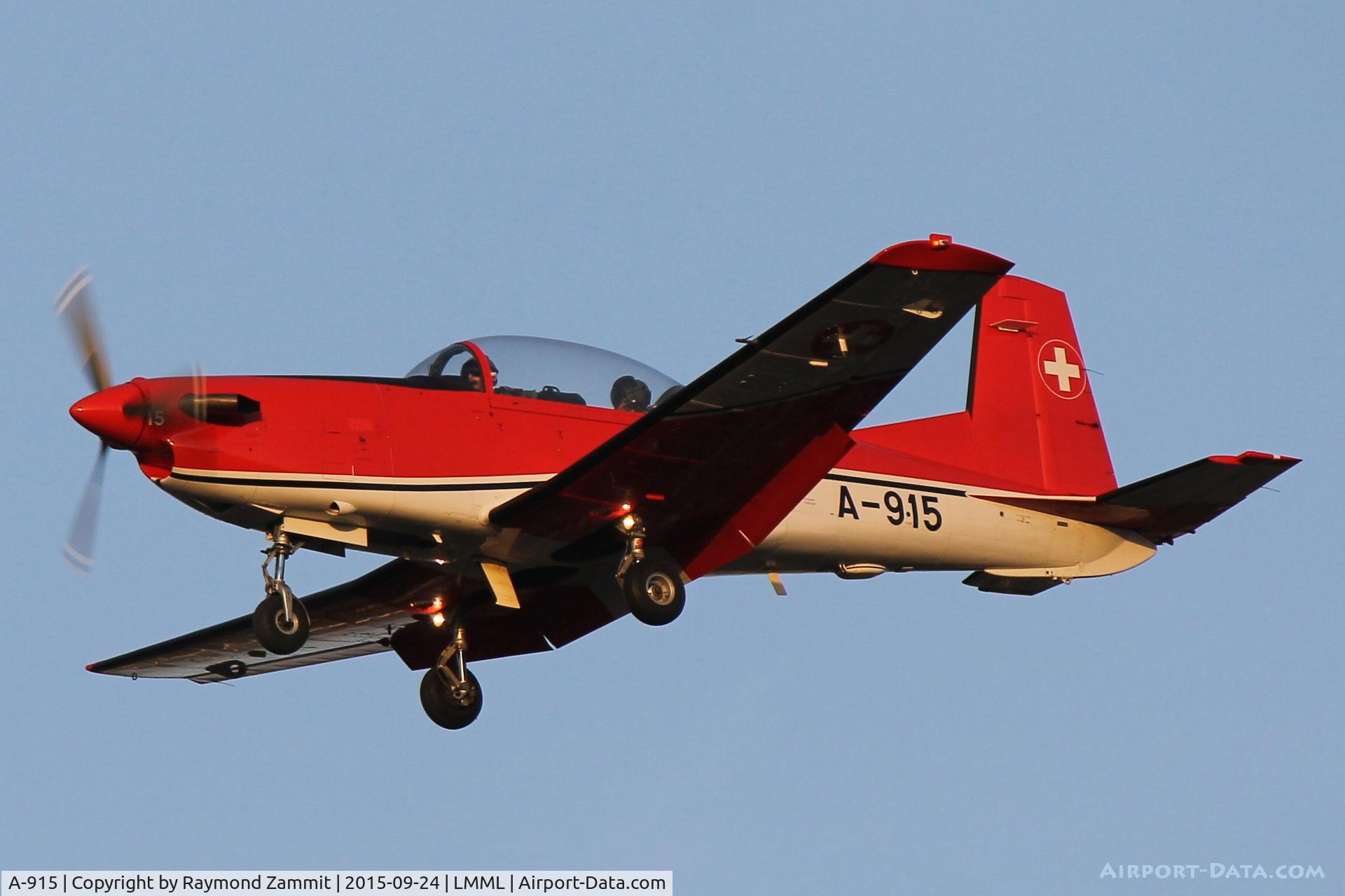 A-915, 1983 Pilatus PC-7 Turbo Trainer C/N 323, Pilatus PC-7 A-915 Swiss Air Force