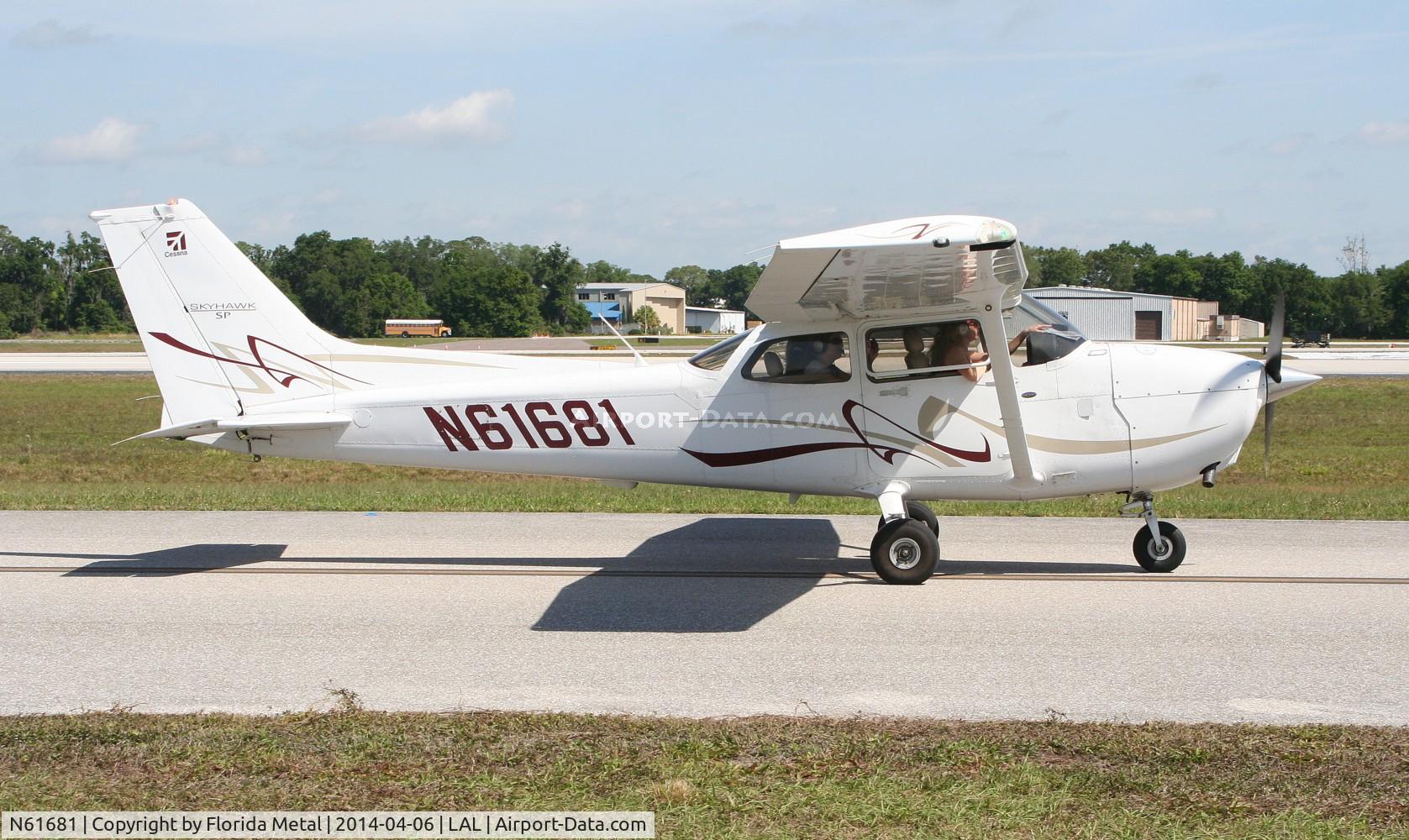N61681, 2008 Cessna 172S C/N 172S10640, Cessna 172S
