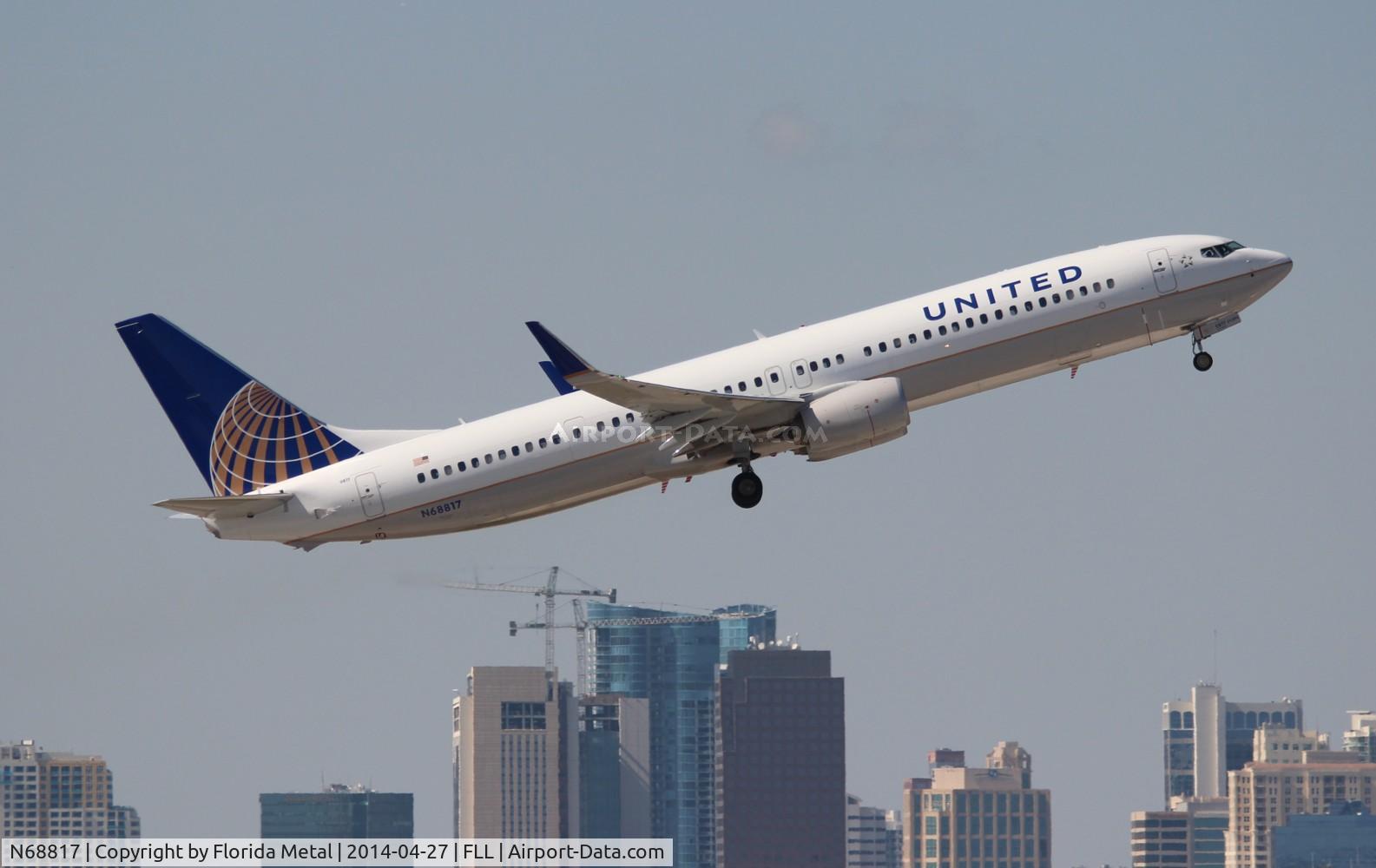 N68817, 2014 Boeing 737-924/ER C/N 42747, United