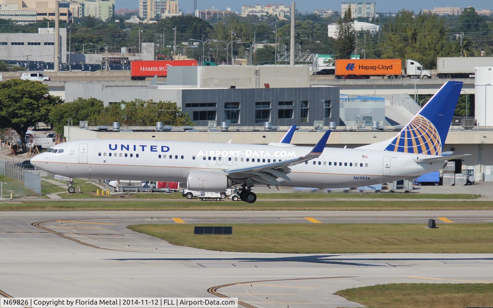 N69826, 2014 Boeing 737-924/ER C/N 42180, United