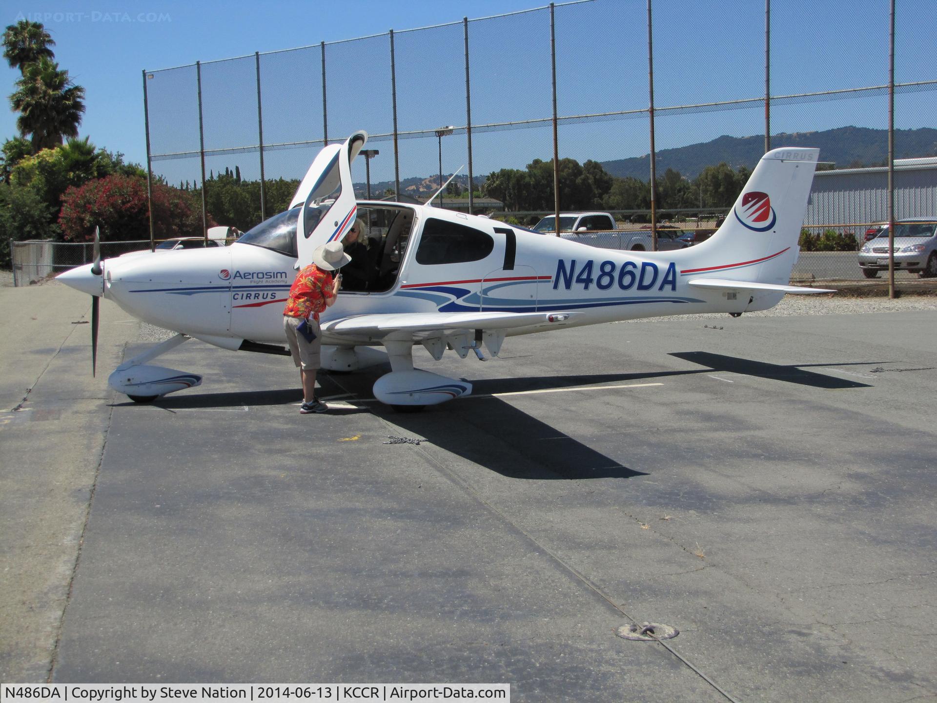 N486DA, 2007 Cirrus SR20 C/N 1831, Jacksonville University 2007 Cirrus SR20 took part in 2014 Air Race Classic as #7. Photo on arrival at the Buchanan Field, Concord, CA 1st leg. Pilots Katja Jourdan & Stacey Byczek had 