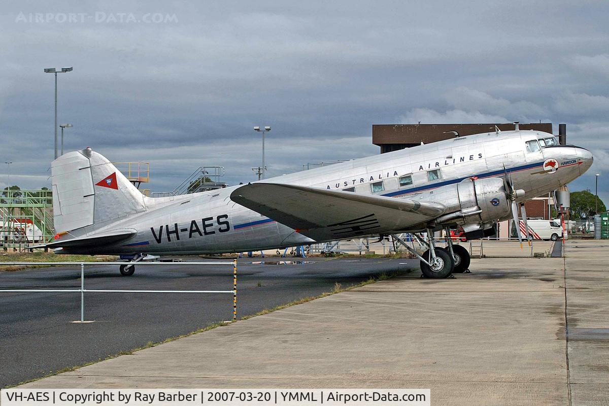 VH-AES, 1942 Douglas DC3C-S1C3G (C-47) C/N 6021, Douglas DC-3C-47 [6021] (Hawdon Operations) Melbourne-Tullamarine~VH 20/03/2007