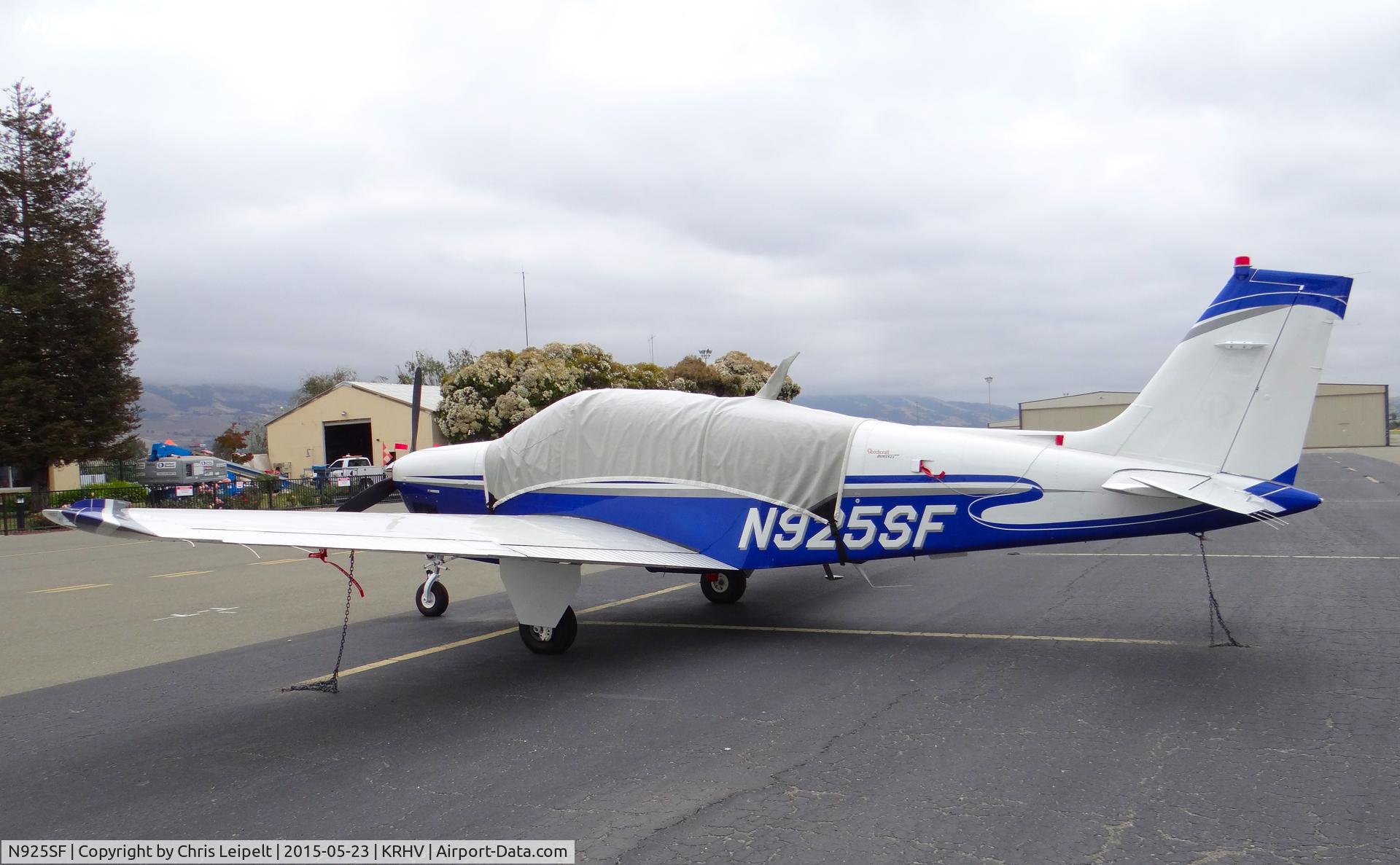 N925SF, Hawker Beechcraft Corp G36 Bonanza C/N E-3914, Enpower Aviation LLC (San Ramon, CA) Beechcraft G36 Bonanza sitting on the transient ramp at Reid Hillview Airport, San Jose, CA.
