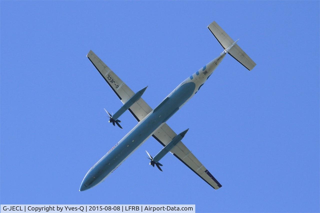 G-JECL, 2005 De Havilland Canada DHC-8-402Q Dash 8 C/N 4114, De Havilland Canada DHC-8-402Q Dash 8, Glide path pattern rwy 07R, Brest-Bretagne Airport (LFRB-BES)