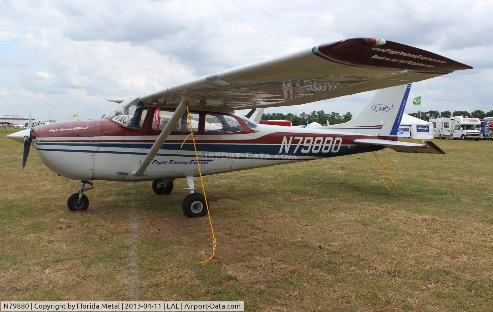 N79880, 1969 Cessna 172K Skyhawk C/N 17258215, Cessna 172K