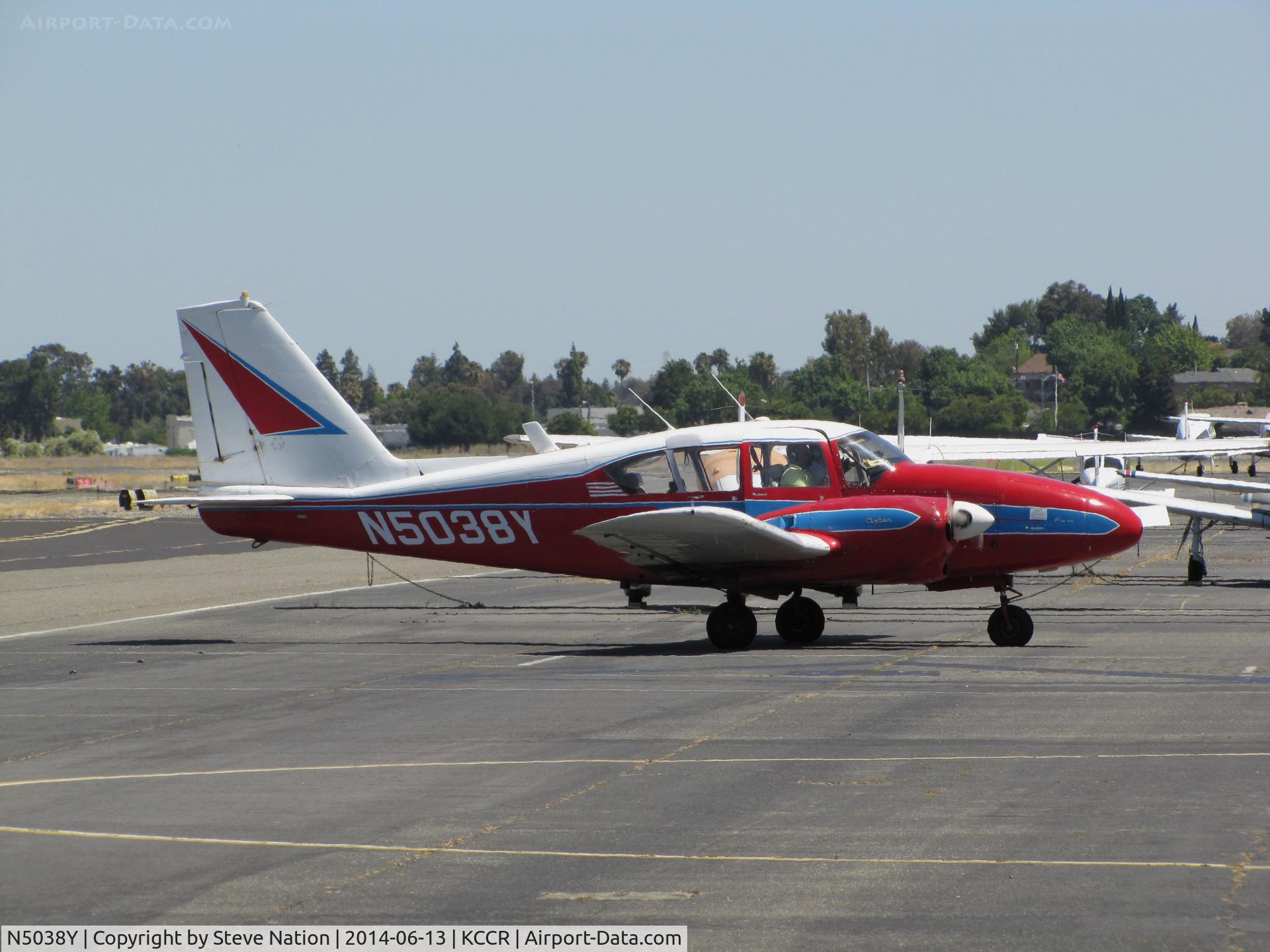 N5038Y, 1962 Piper PA-23-250 Aztec C/N 27-2044, Daytona Beach, FL based 1962 Piper PA-23-250 Aztec taxiing for visitor's ramp @ Buchanan Field, Concord, CA