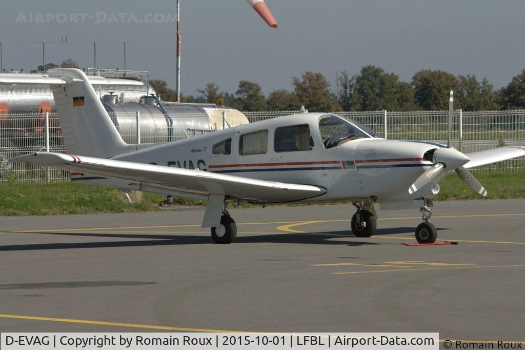 D-EVAG, Piper PA-28 RT-201T Turbo Arrow IV C/N 28R-8131187, Parked