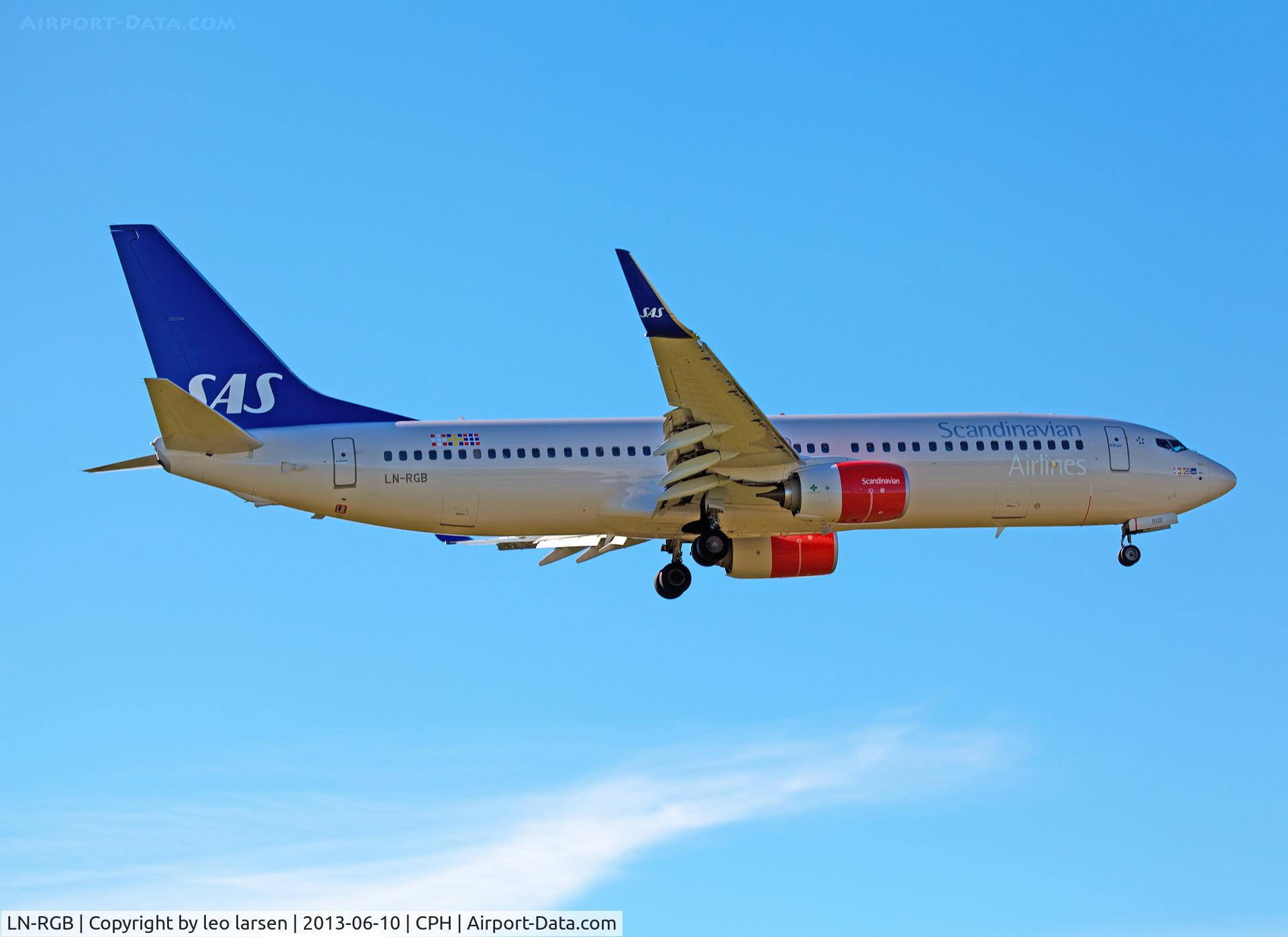 LN-RGB, 2012 Boeing 737-86N C/N 38034, Copenhagen 10.6.13