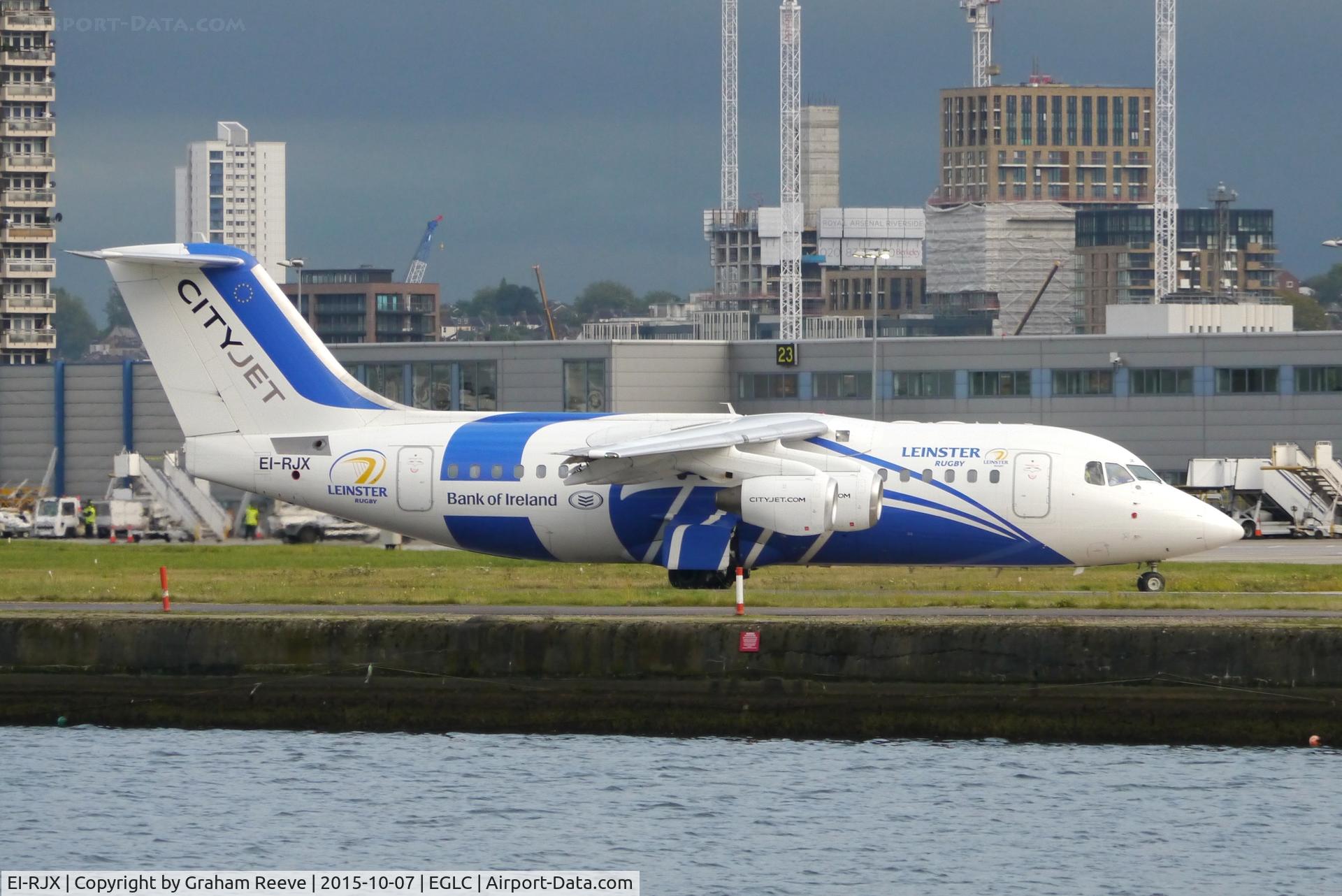 EI-RJX, 2000 BAe Systems Avro 146-RJ85A C/N E.2372, Just landed.