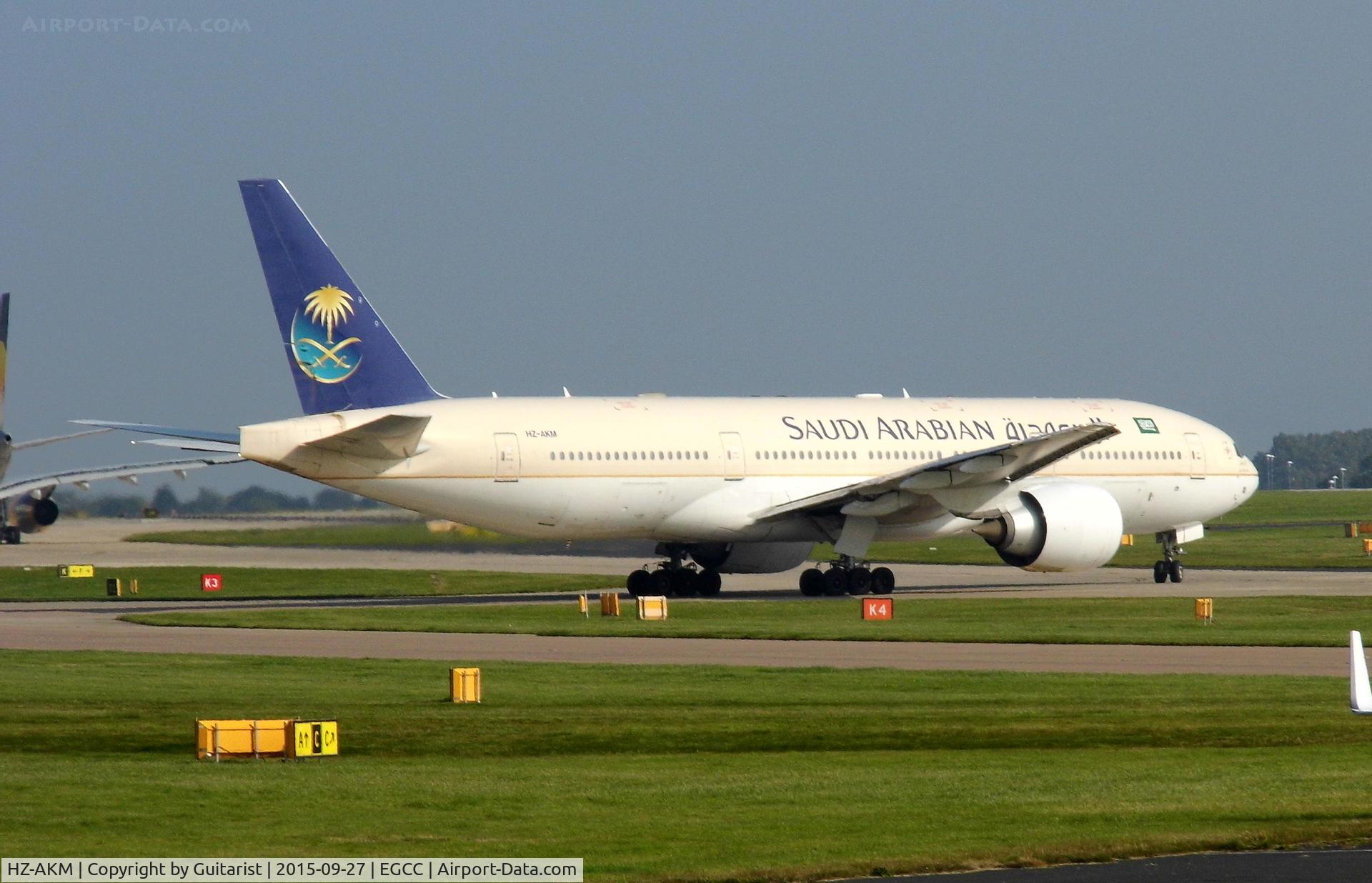 HZ-AKM, 1998 Boeing 777-268/ER C/N 28356, At Manchester